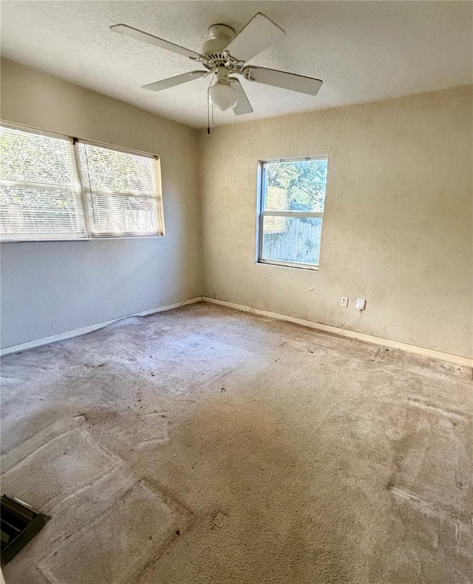 Single Family Residence at 2320 DAWLEY AVE, ORLANDO, photo 6 of 9