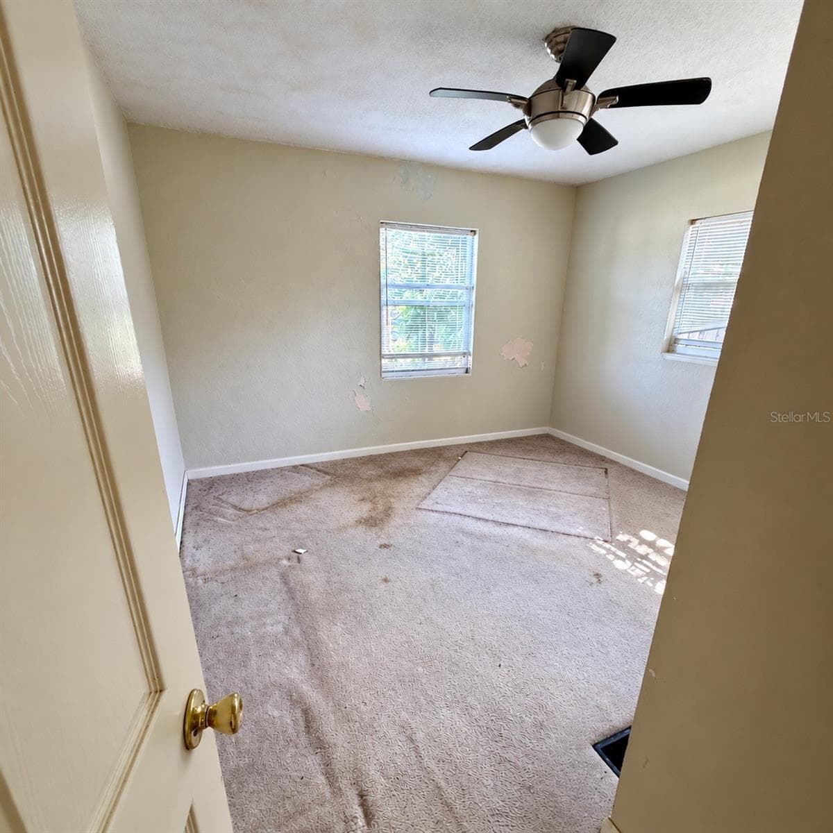 Single Family Residence at 2320 DAWLEY AVE, ORLANDO, photo 7 of 9
