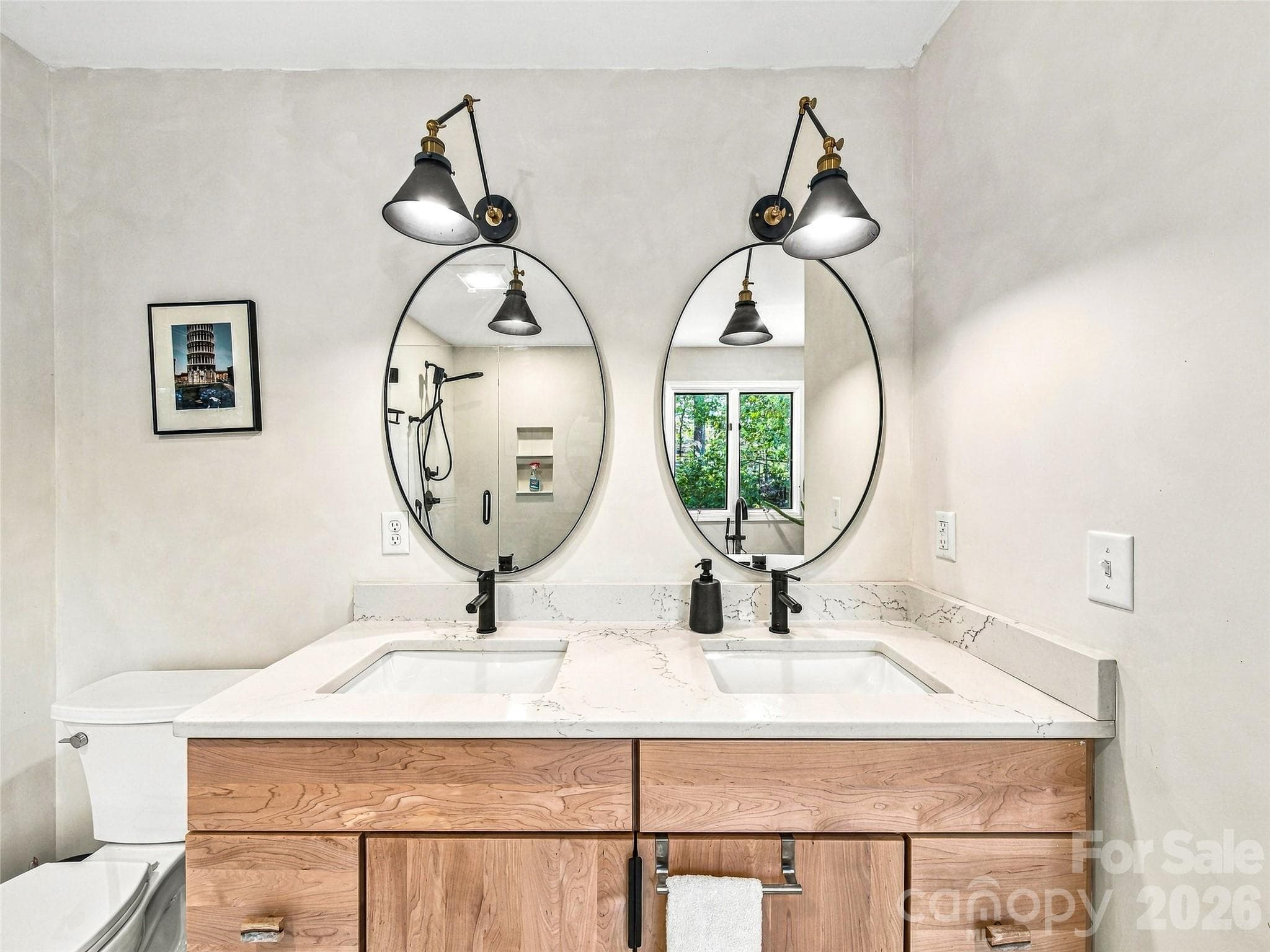 Single Family Residence at 39 White Pine Drive, Fletcher, photo 17 of 45