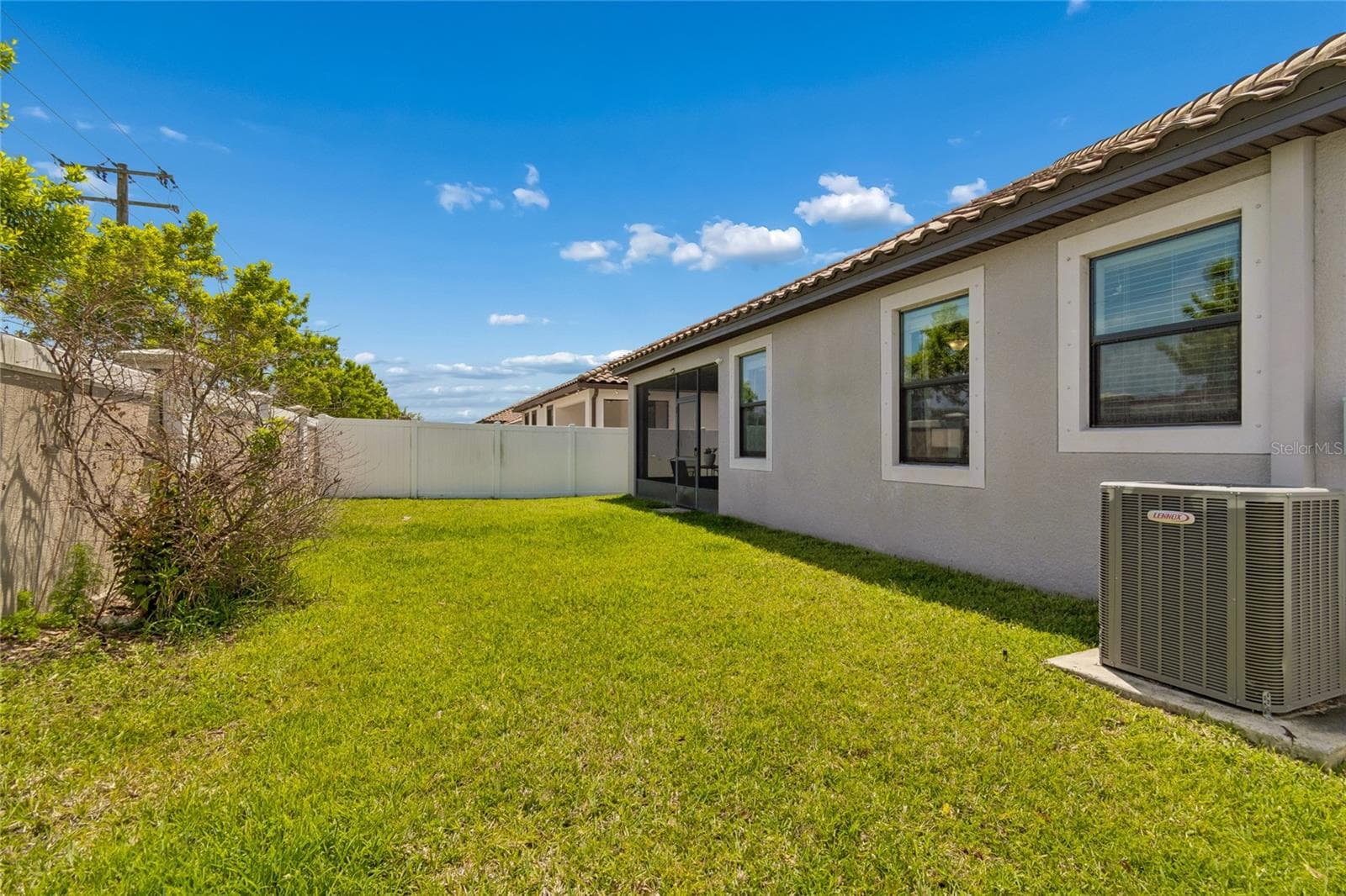 Single Family Residence at 13170 GREEN VIOLET DR, RIVERVIEW, photo 44 of 100
