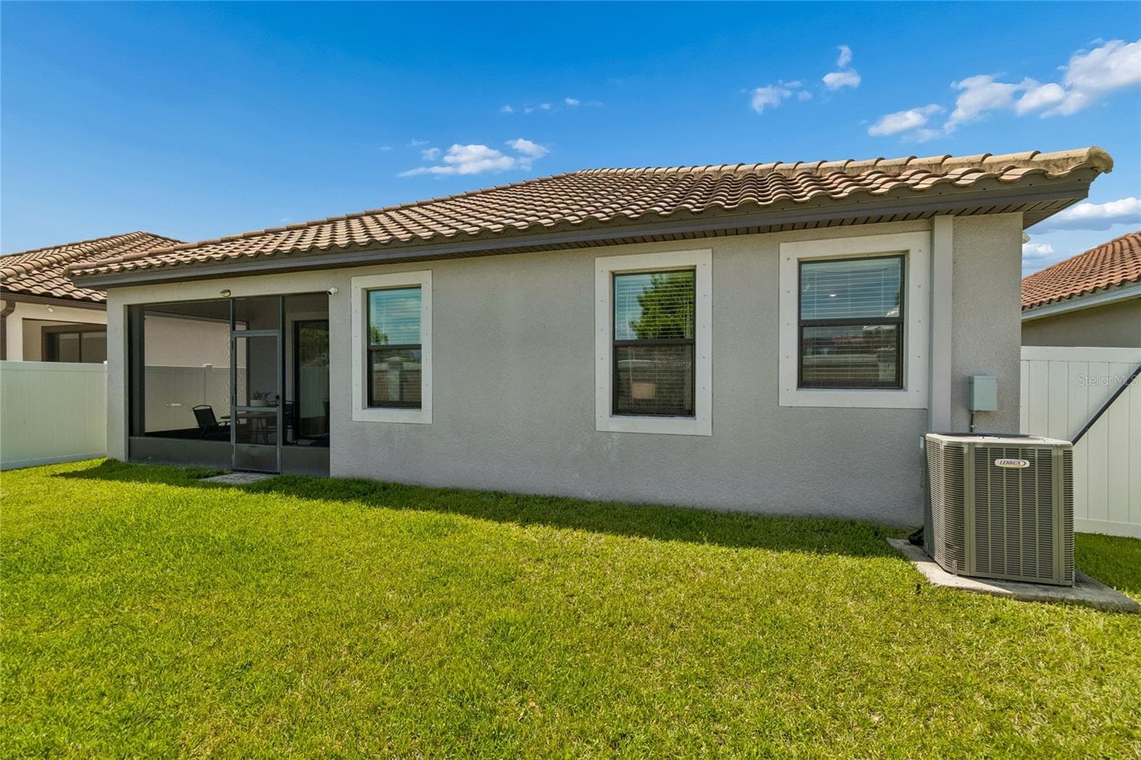 Single Family Residence at 13170 GREEN VIOLET DR, RIVERVIEW, photo 46 of 100
