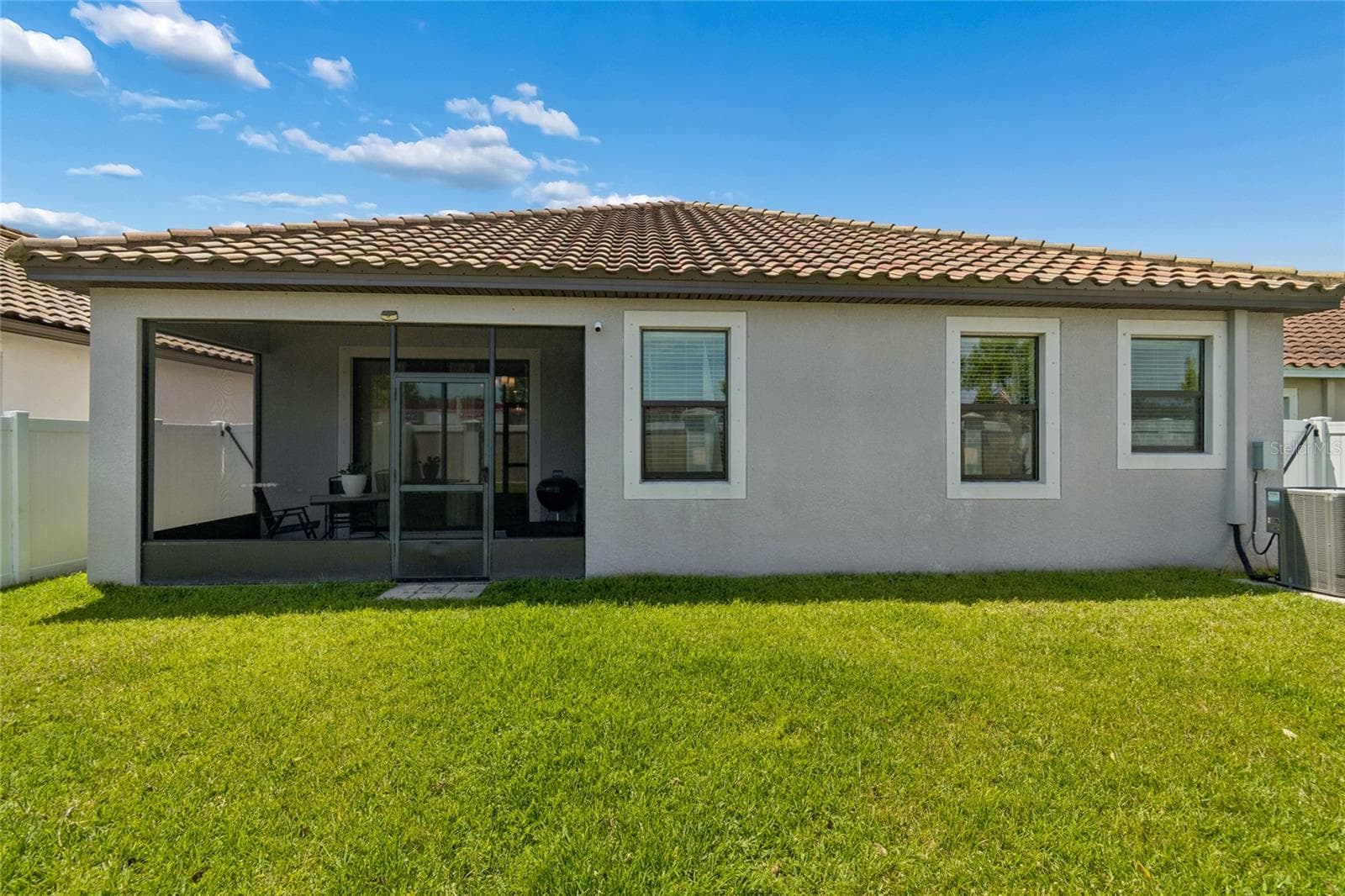 Single Family Residence at 13170 GREEN VIOLET DR, RIVERVIEW, photo 47 of 100