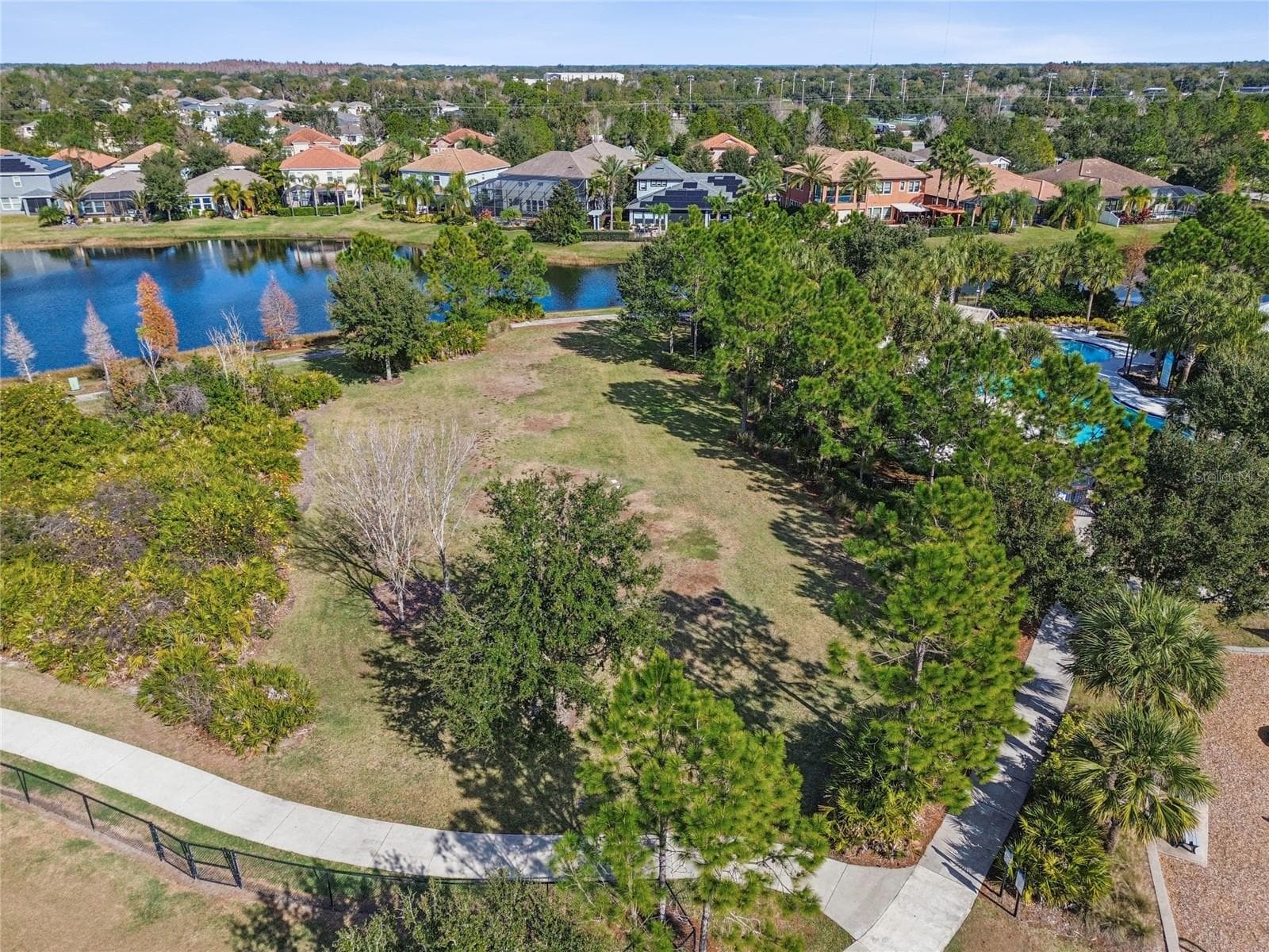 Single Family Residence at 13170 GREEN VIOLET DR, RIVERVIEW, photo 86 of 100