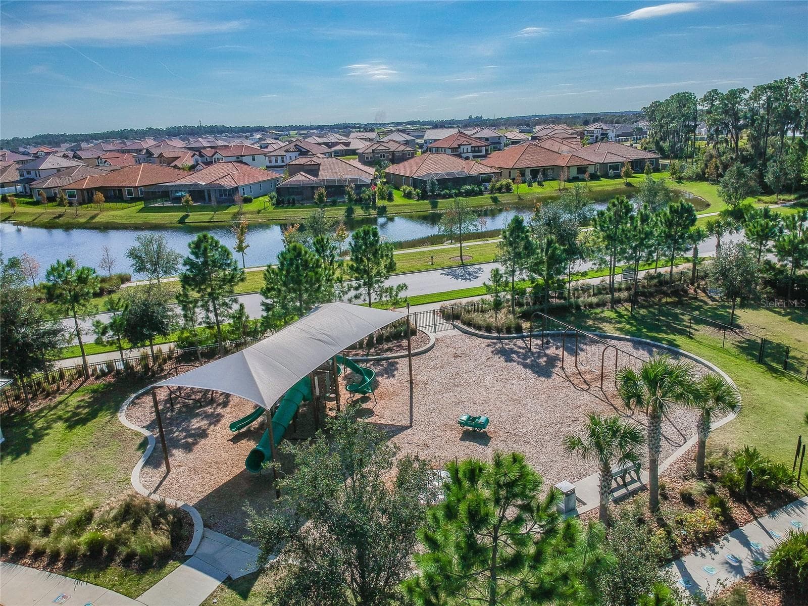Single Family Residence at 13170 GREEN VIOLET DR, RIVERVIEW, photo 100 of 100