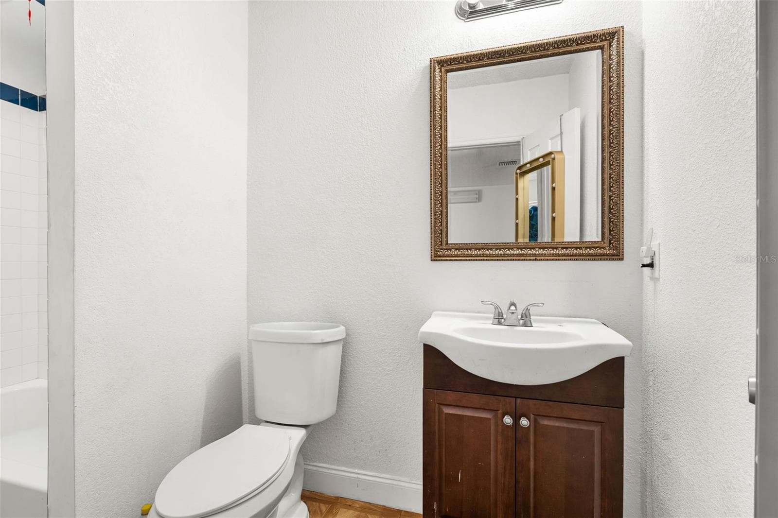 Single Family Residence at 334 HOLLOWTREE DR, SEFFNER, photo 41 of 48