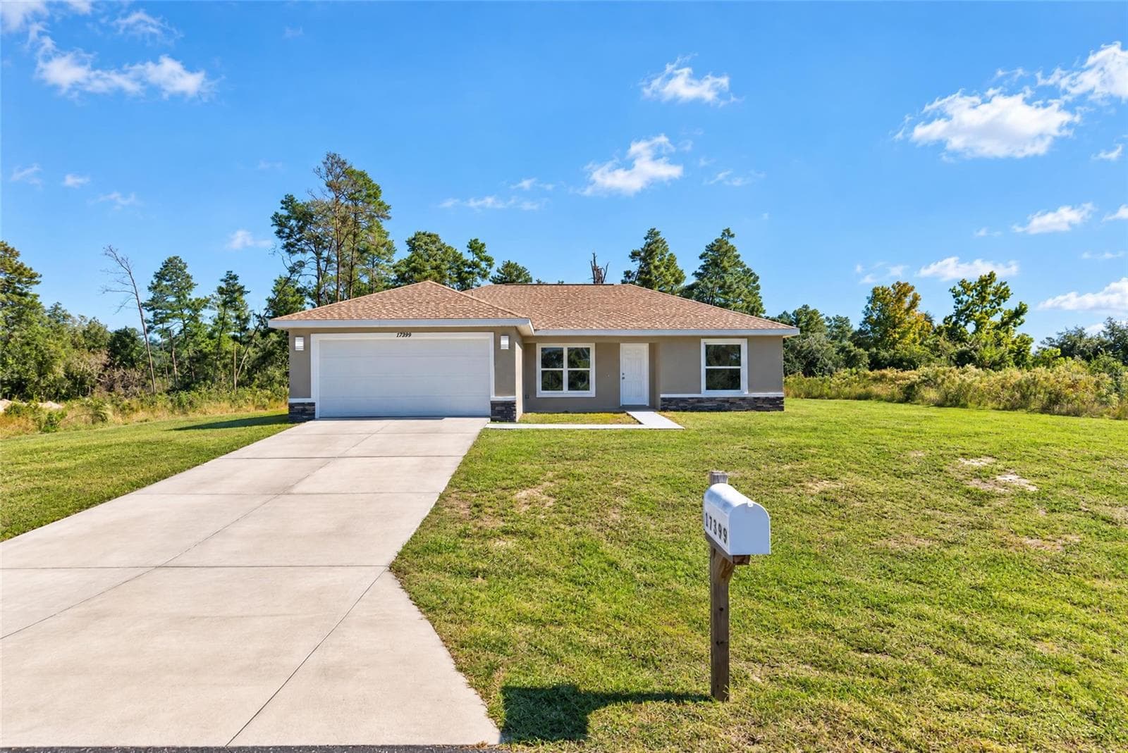 Single Family Residence at 17399 SW 25TH CIR, OCALA, photo 5 of 59