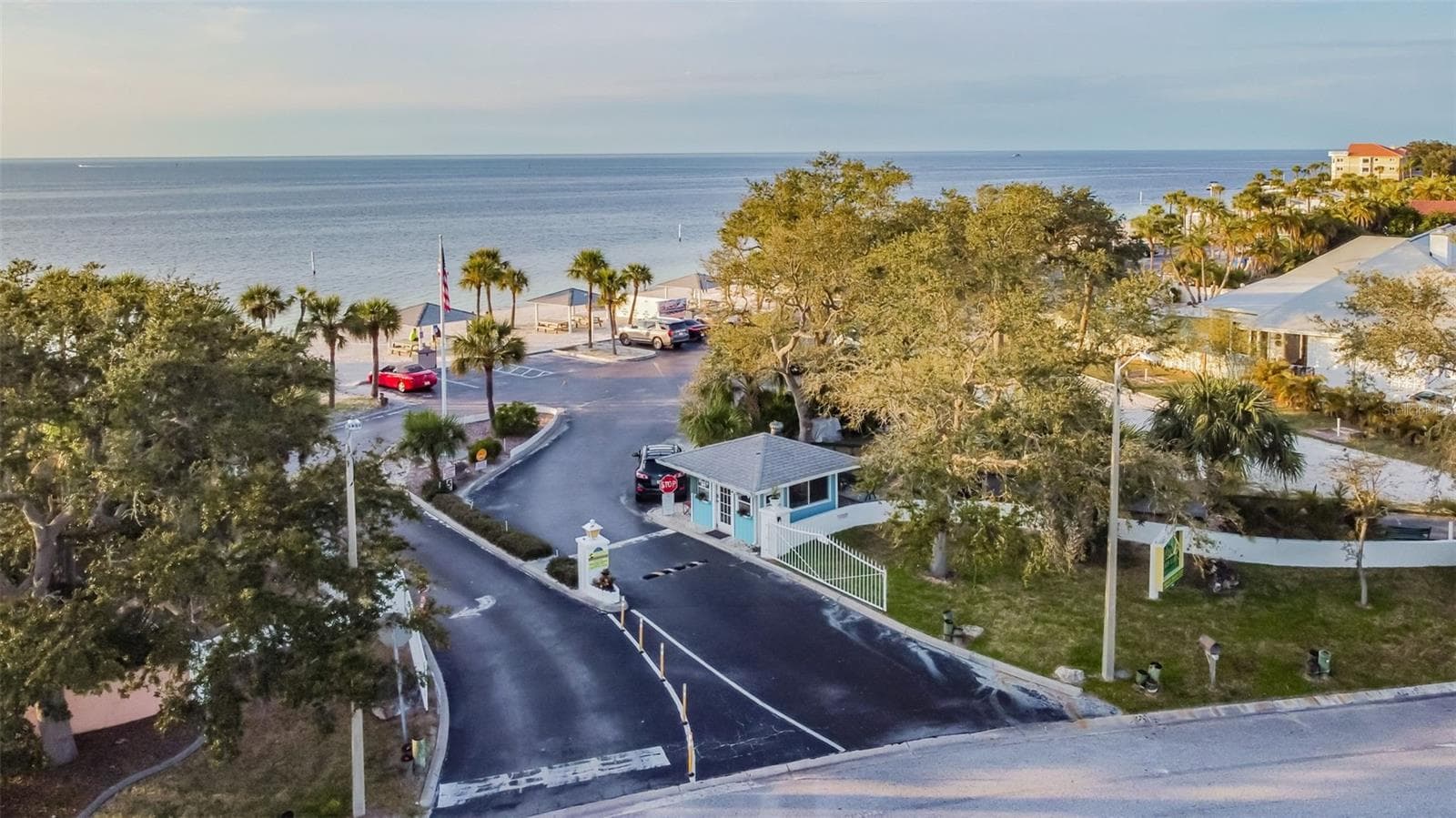 Gulf Harbors - private beach - 5451 WINDWARD WAY, NEW PORT RICHEY
