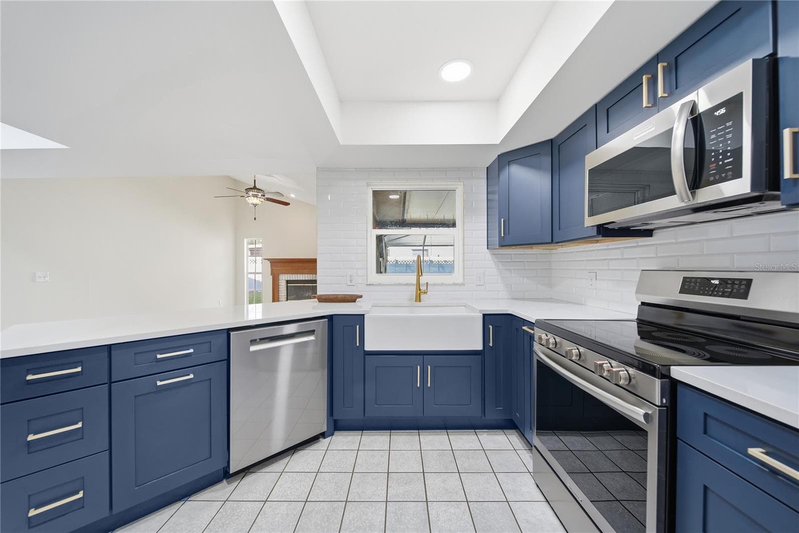 Kitchen - 9801 CREEK CROSS ST, TAMPA