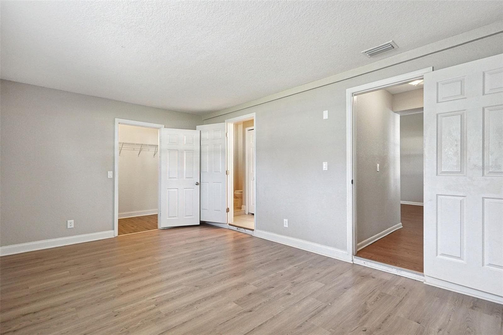 Single Family Residence at 804 68TH AVE W, BRADENTON, photo 12 of 27