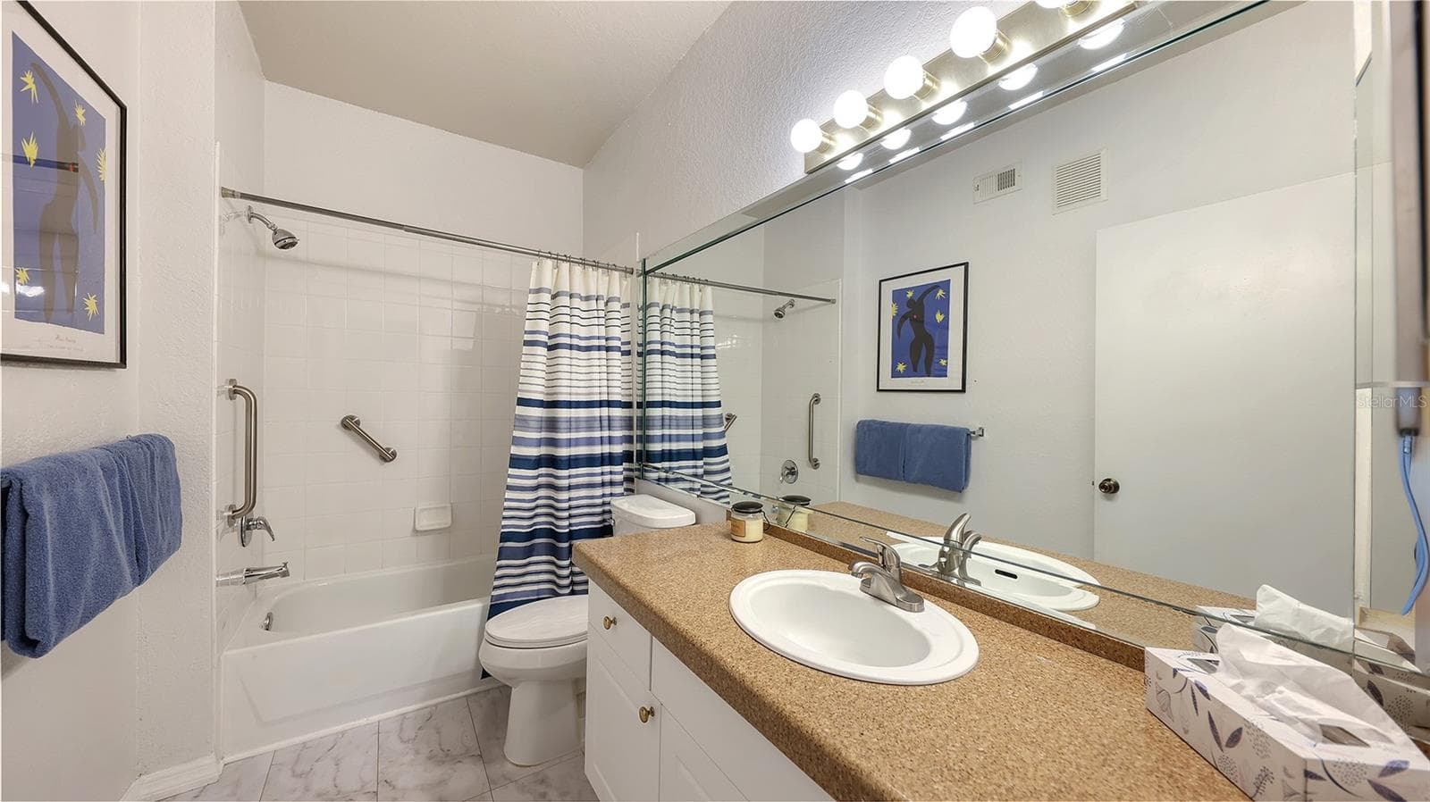 Condominium at 5180 NORTHRIDGE RD #102, SARASOTA, photo 11 of 41