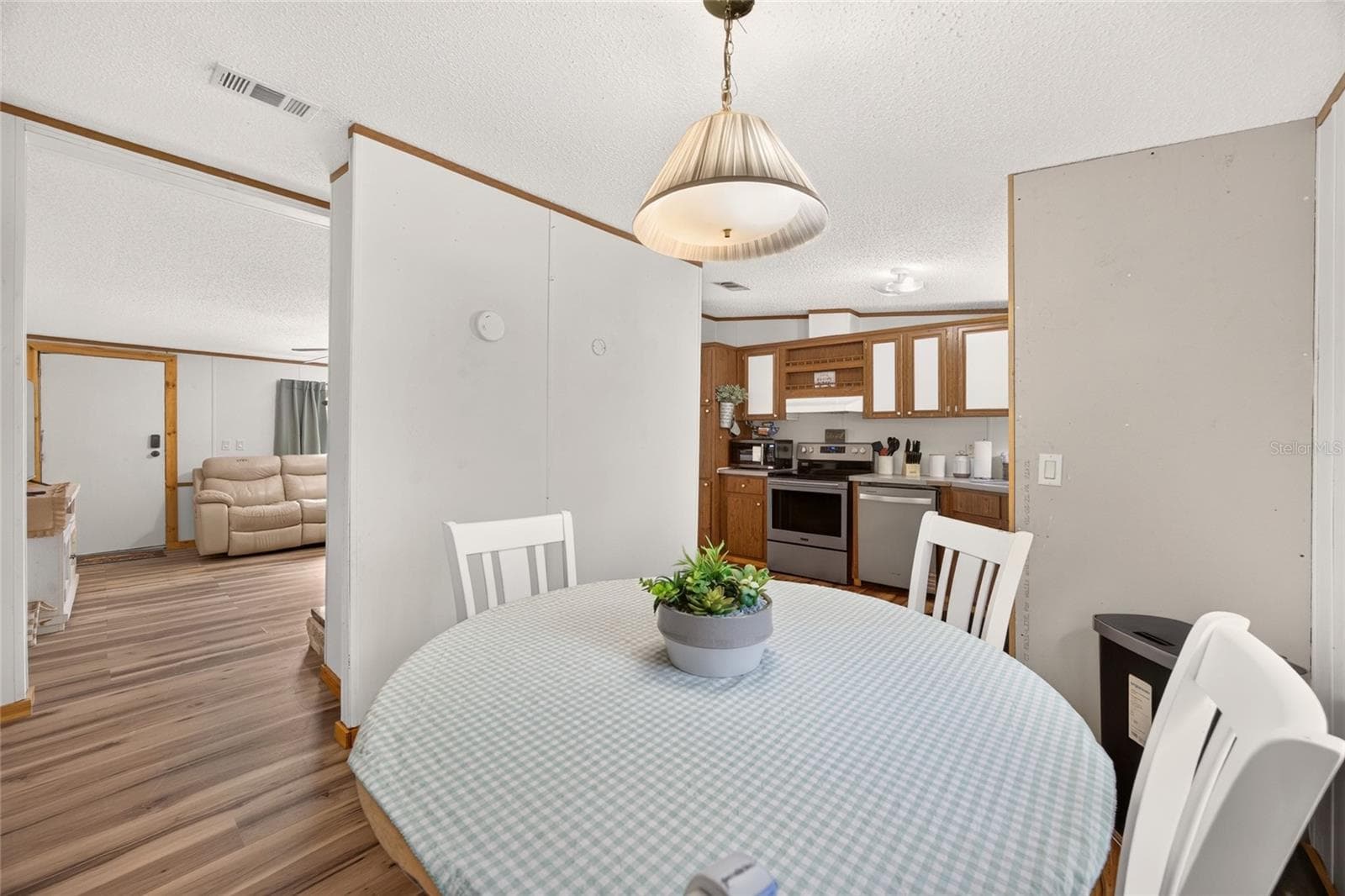 Manufactured Home at 13445 NE 217TH CT, SALT SPRINGS, photo 24 of 68
