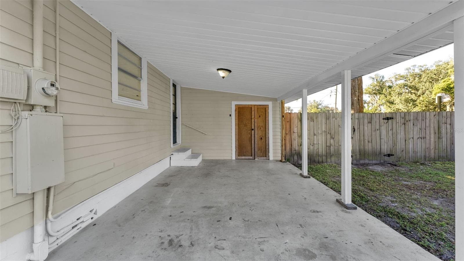 Single Family Residence at 112 8TH ST NE, FORT MEADE, photo 6 of 34