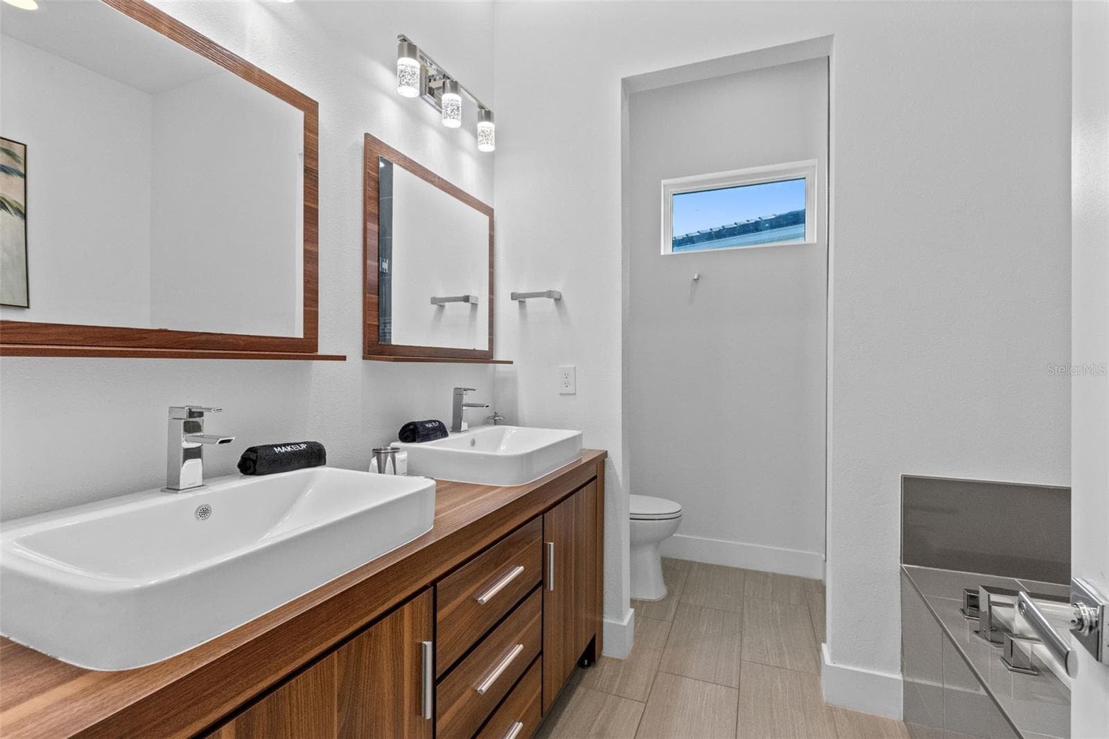 Single Family Residence at 1560 COROLLA CT, REUNION, photo 44 of 67