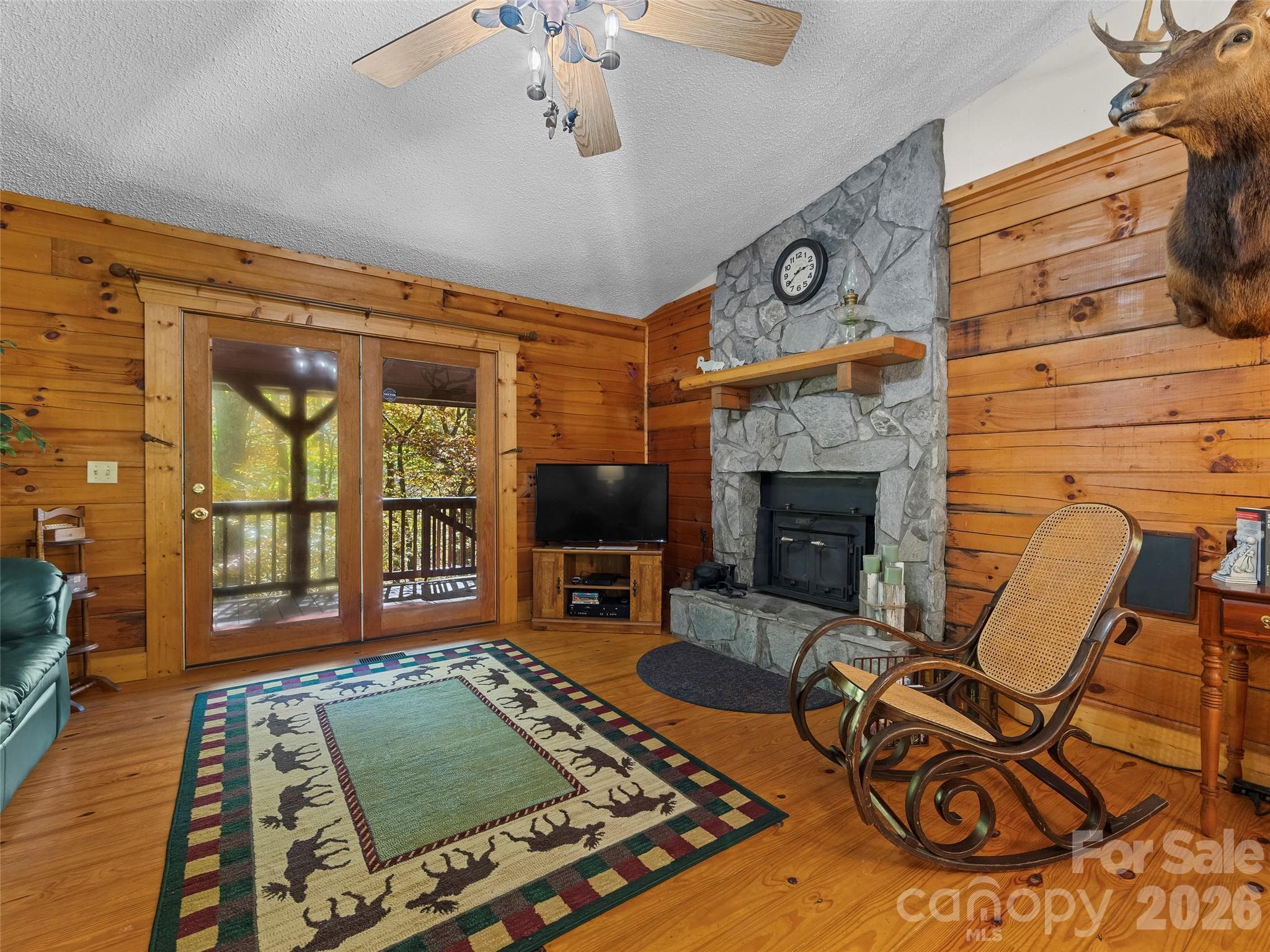 Single Family Residence at 716 Wolf Laurel Drive, Maggie Valley, photo 6 of 32