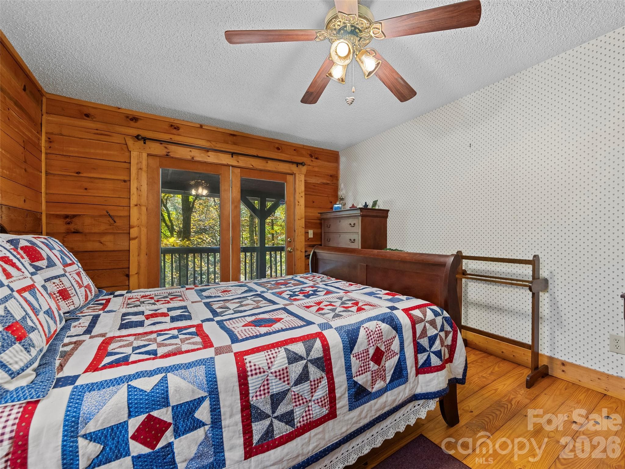 Single Family Residence at 716 Wolf Laurel Drive, Maggie Valley, photo 13 of 32