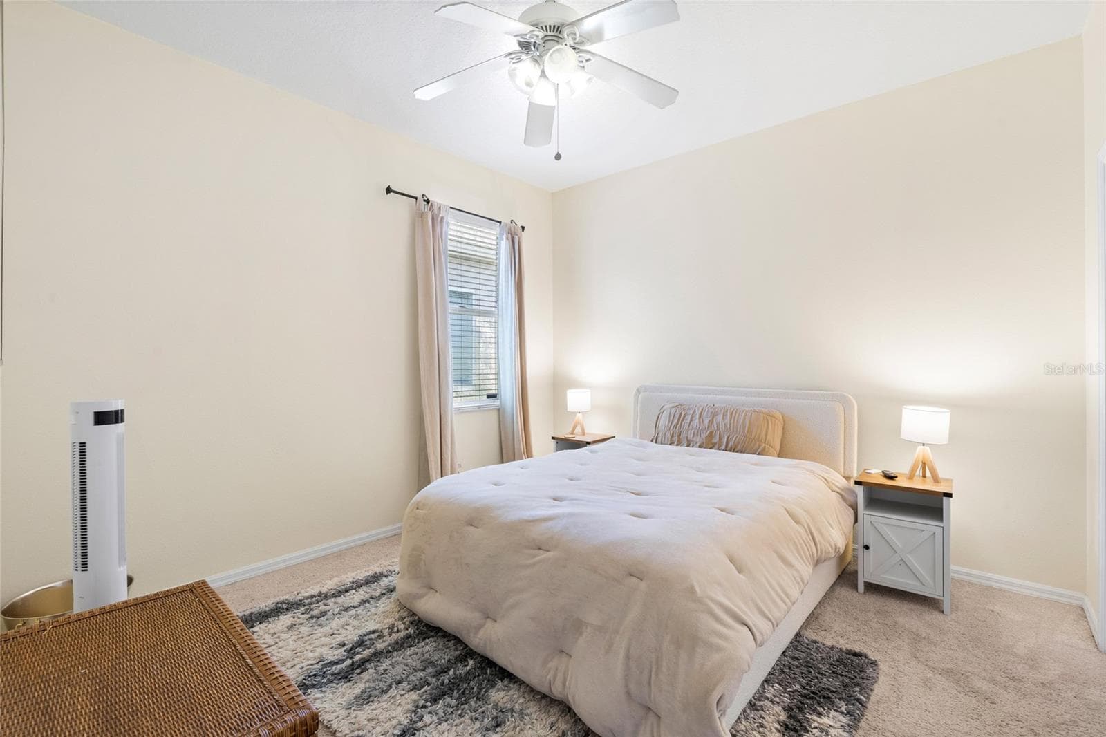Single Family Residence at 6020 MARTINGLADE PL, LITHIA, photo 32 of 75