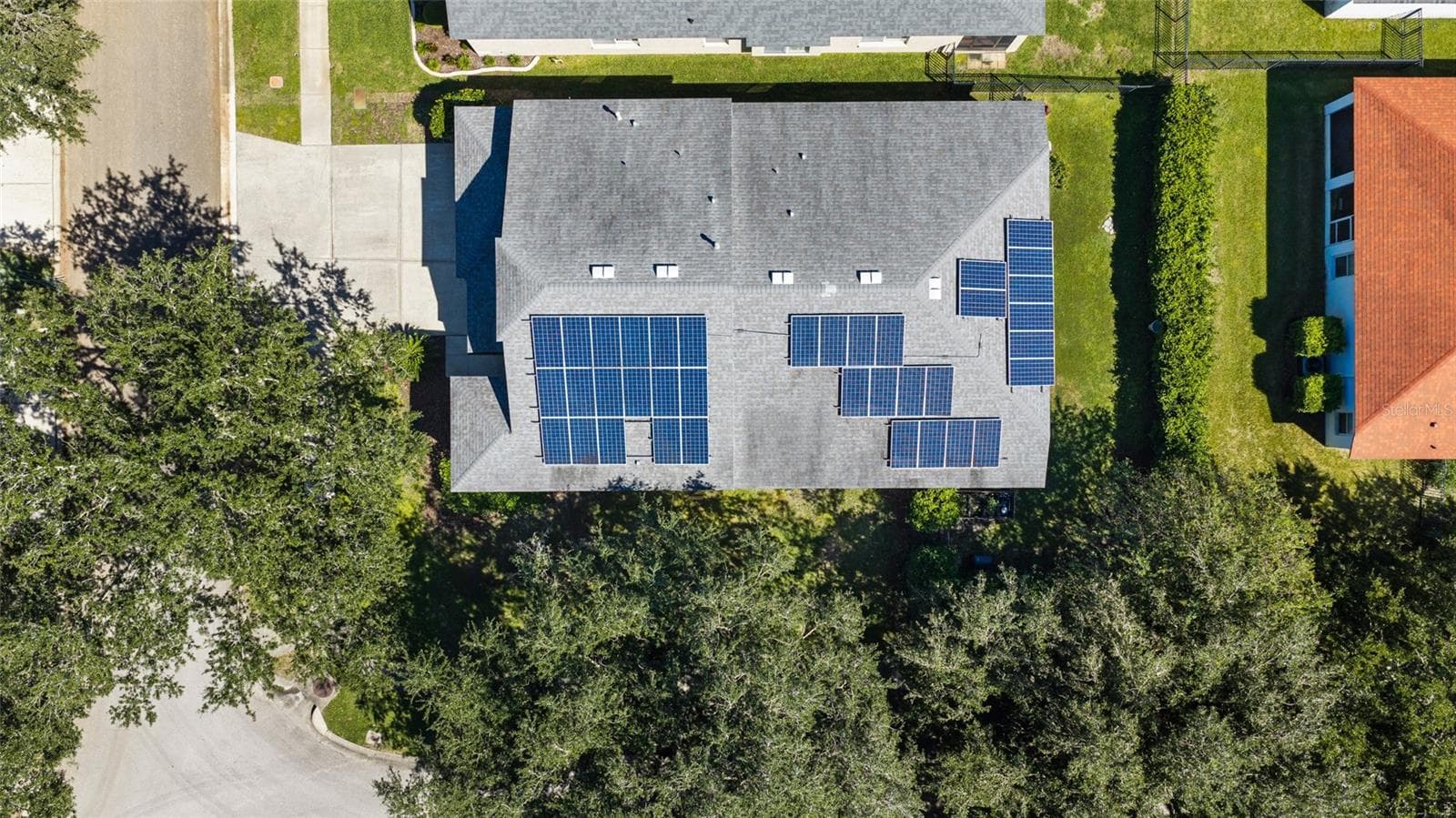 Single Family Residence at 6020 MARTINGLADE PL, LITHIA, photo 50 of 75