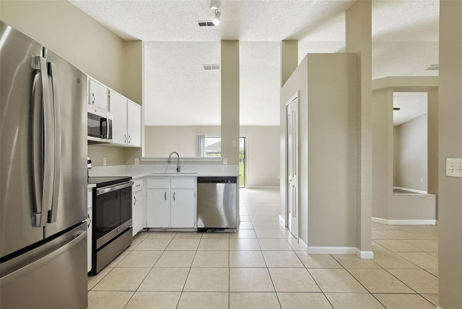 Single Family Residence at 1192 ABELINE DR, DELTONA, photo 14 of 28