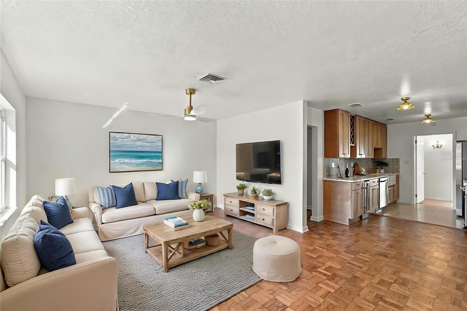 Virtually staged - 3615 EMERSON AVE S, ST PETERSBURG
