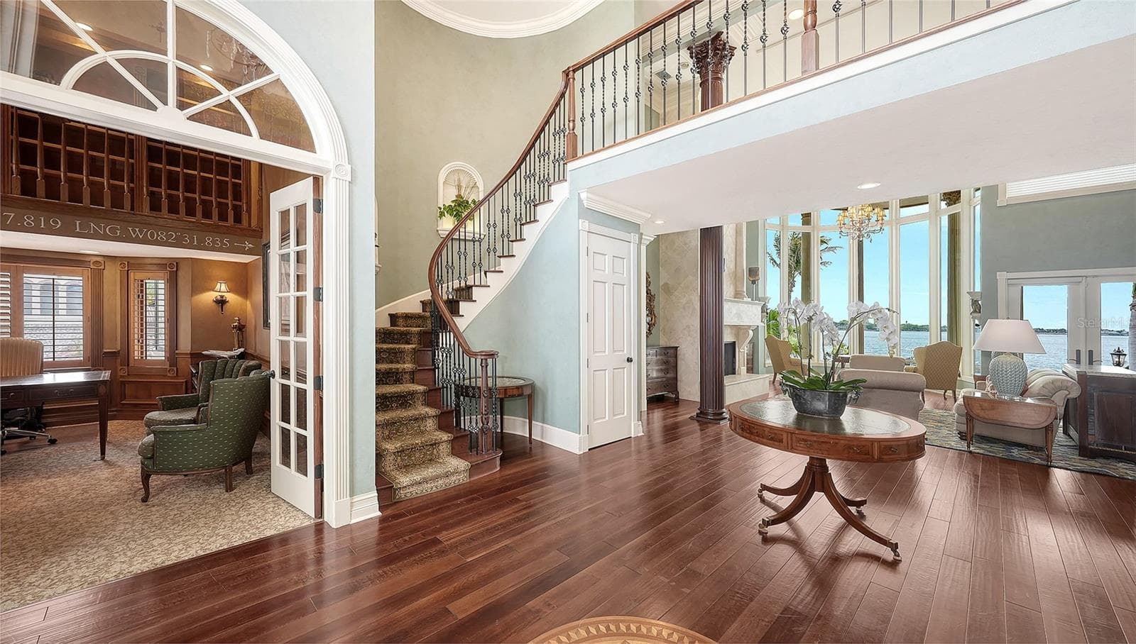 Single Family Residence at 1240 HILLVIEW DR, SARASOTA, photo 13 of 55