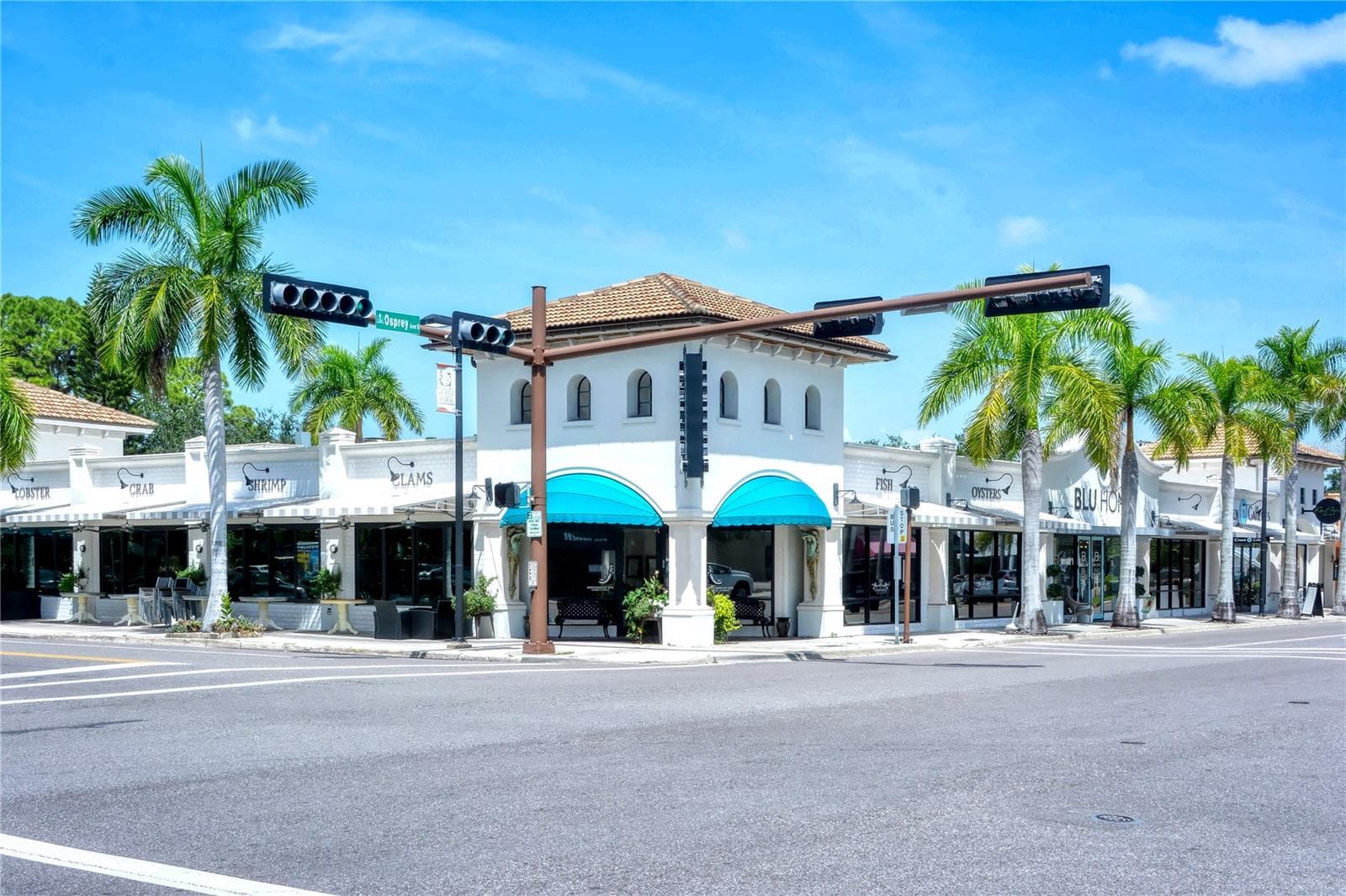 Single Family Residence at 1240 HILLVIEW DR, SARASOTA, photo 52 of 55
