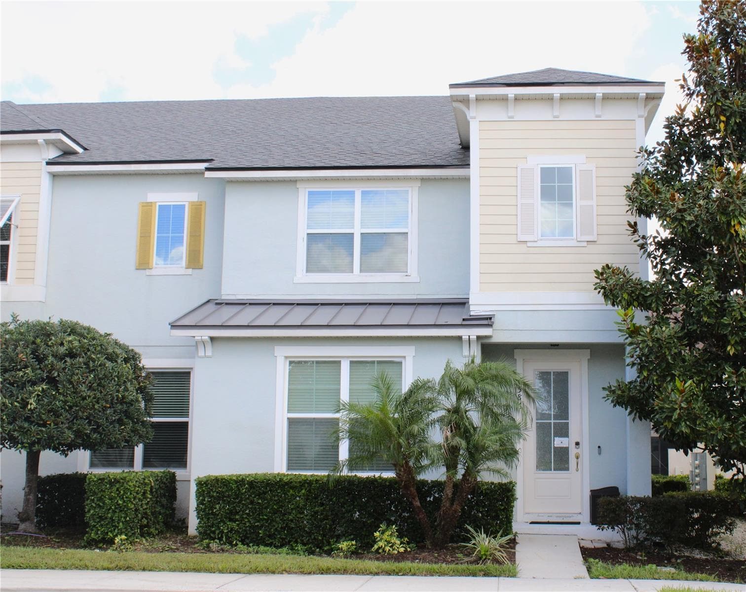 Townhouse at 1586 CAREY PALM CIR, KISSIMMEE, photo 2 of 39