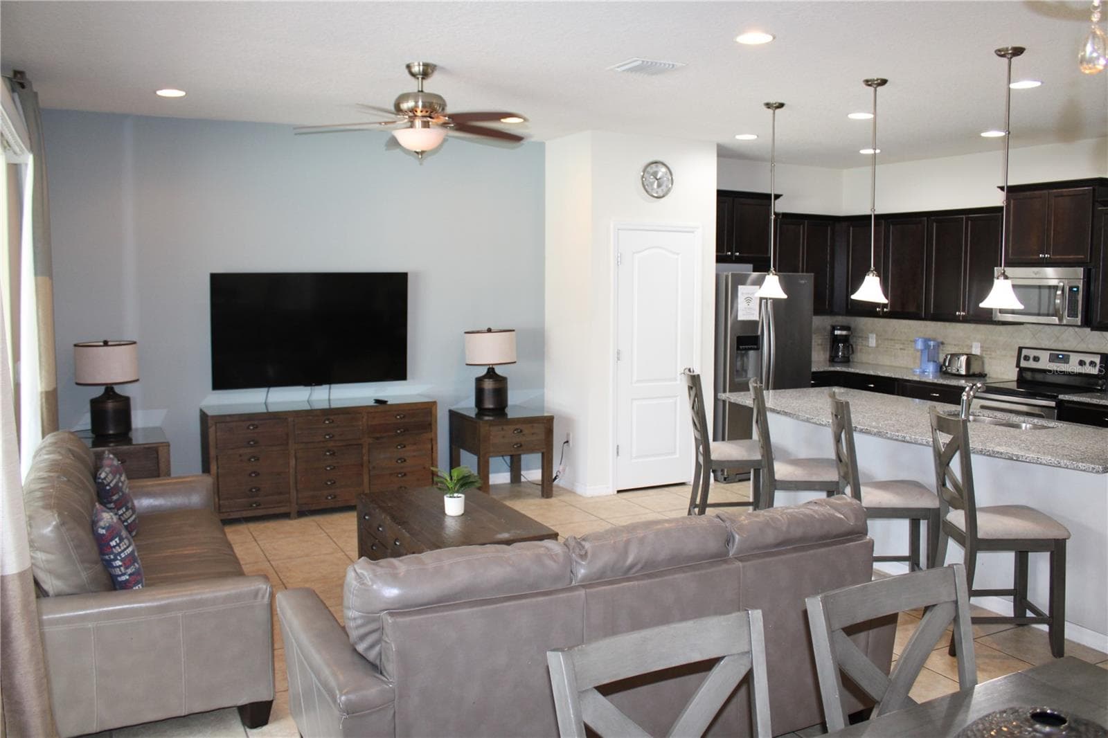 Townhouse at 1965 MAJORCA DR, KISSIMMEE, photo 6 of 39