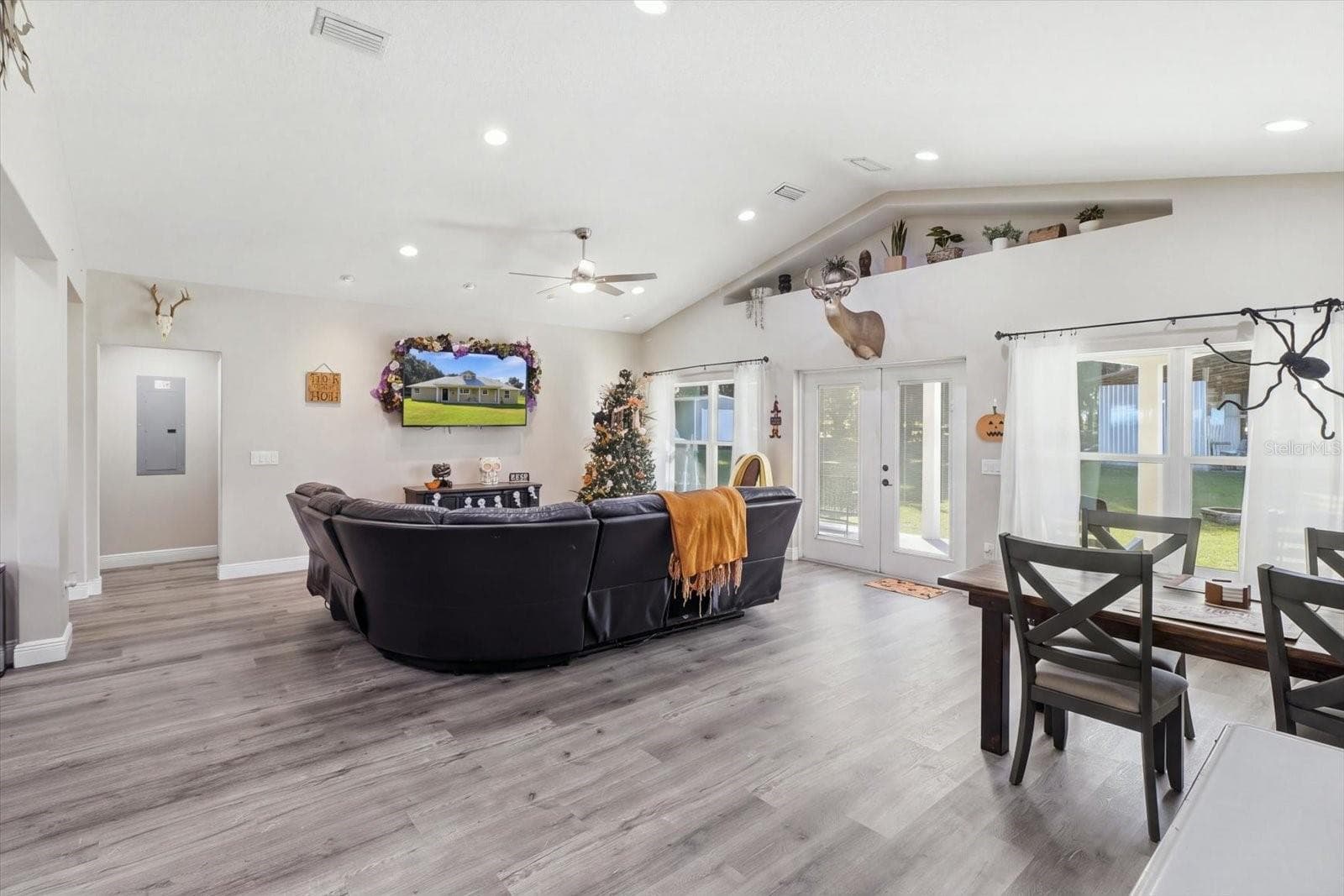 Single Family Residence at 6420 CR 569, CENTER HILL, photo 9 of 51