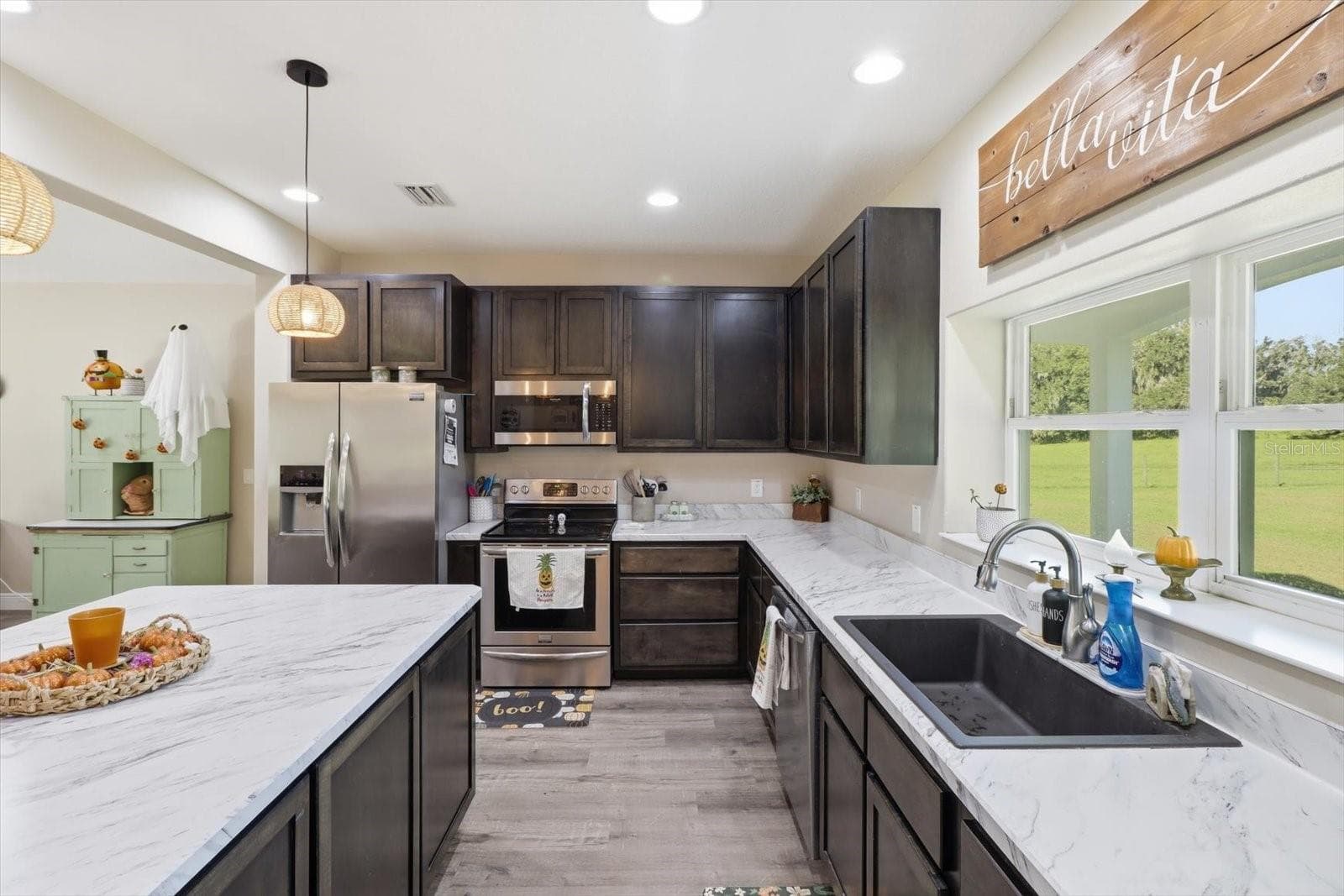 Single Family Residence at 6420 CR 569, CENTER HILL, photo 15 of 51