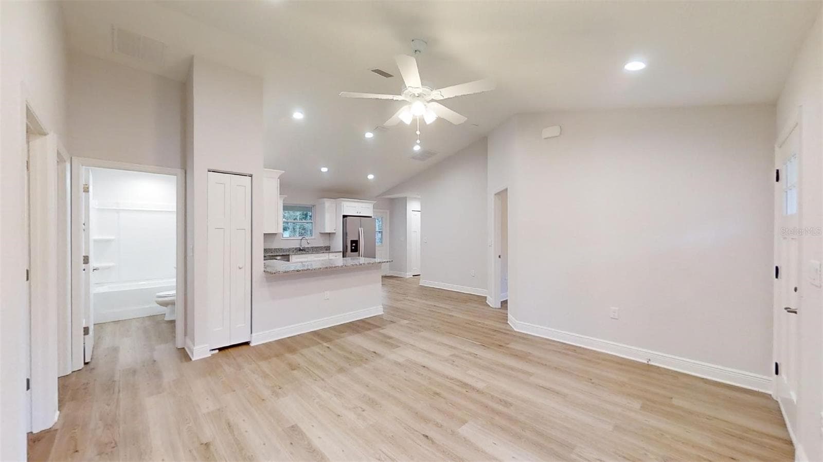 Single Family Residence at 2571 SW UPLANDS AVE, DUNNELLON, photo 3 of 26