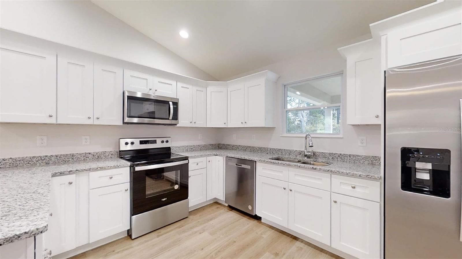Single Family Residence at 2571 SW UPLANDS AVE, DUNNELLON, photo 15 of 26