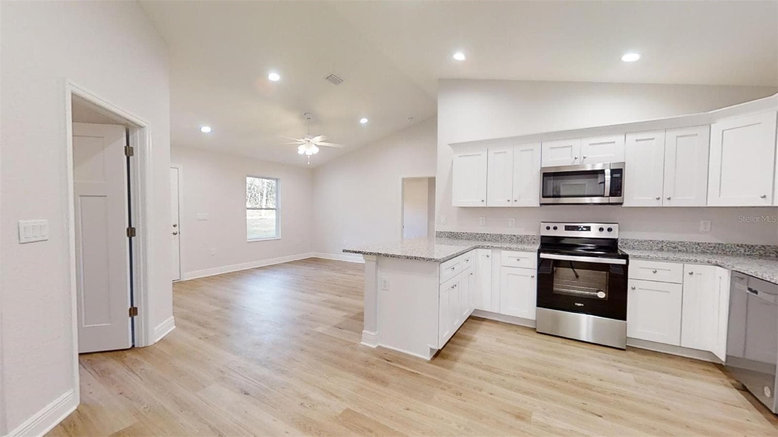 Single Family Residence at 2571 SW UPLANDS AVE, DUNNELLON, photo 16 of 26