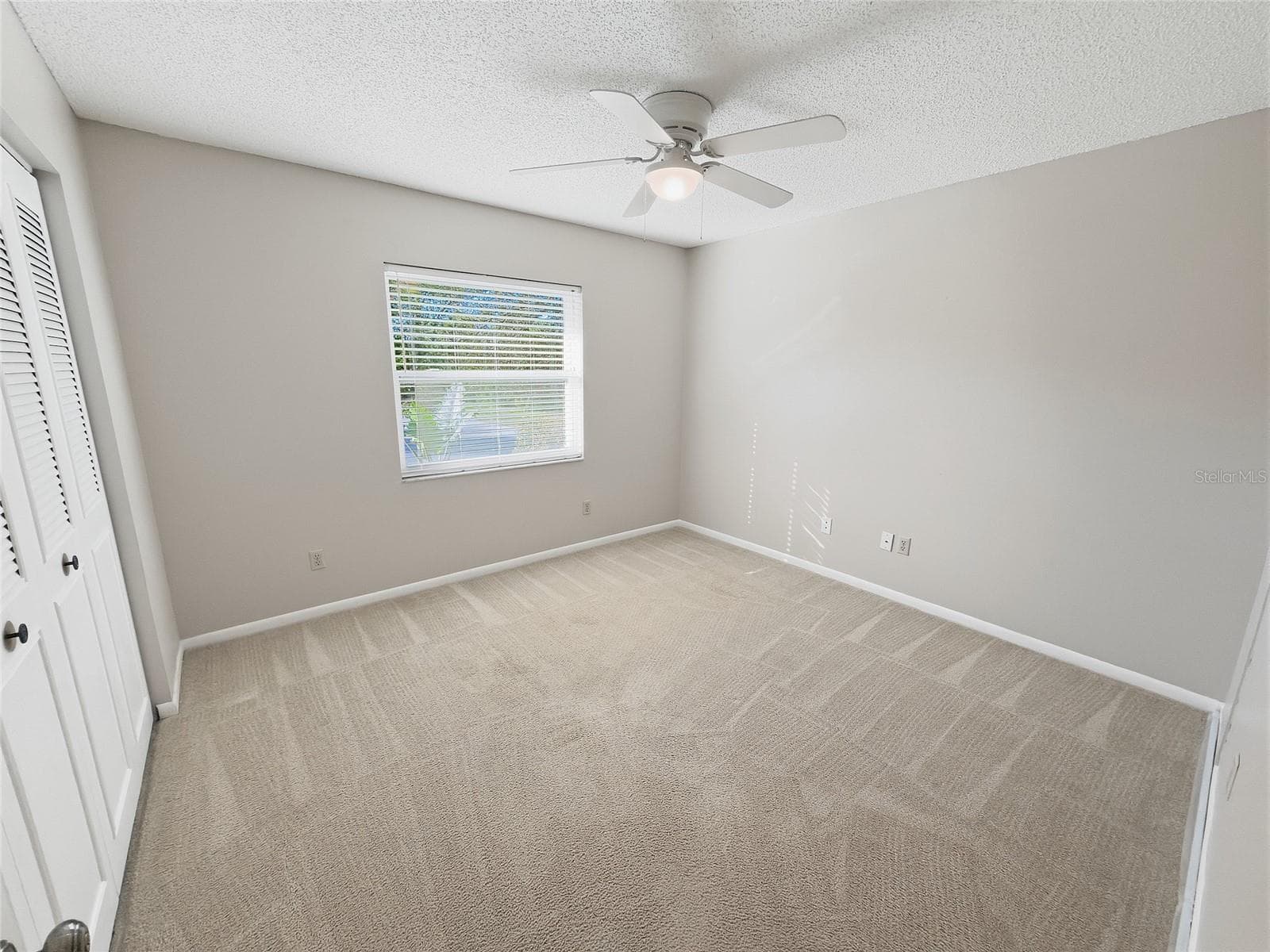 Single Family Residence at 12421 BROOKSIDE ST, SPRING HILL, photo 20 of 33