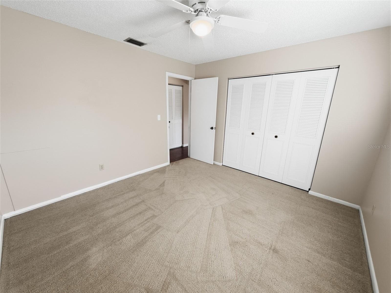 Single Family Residence at 12421 BROOKSIDE ST, SPRING HILL, photo 21 of 33