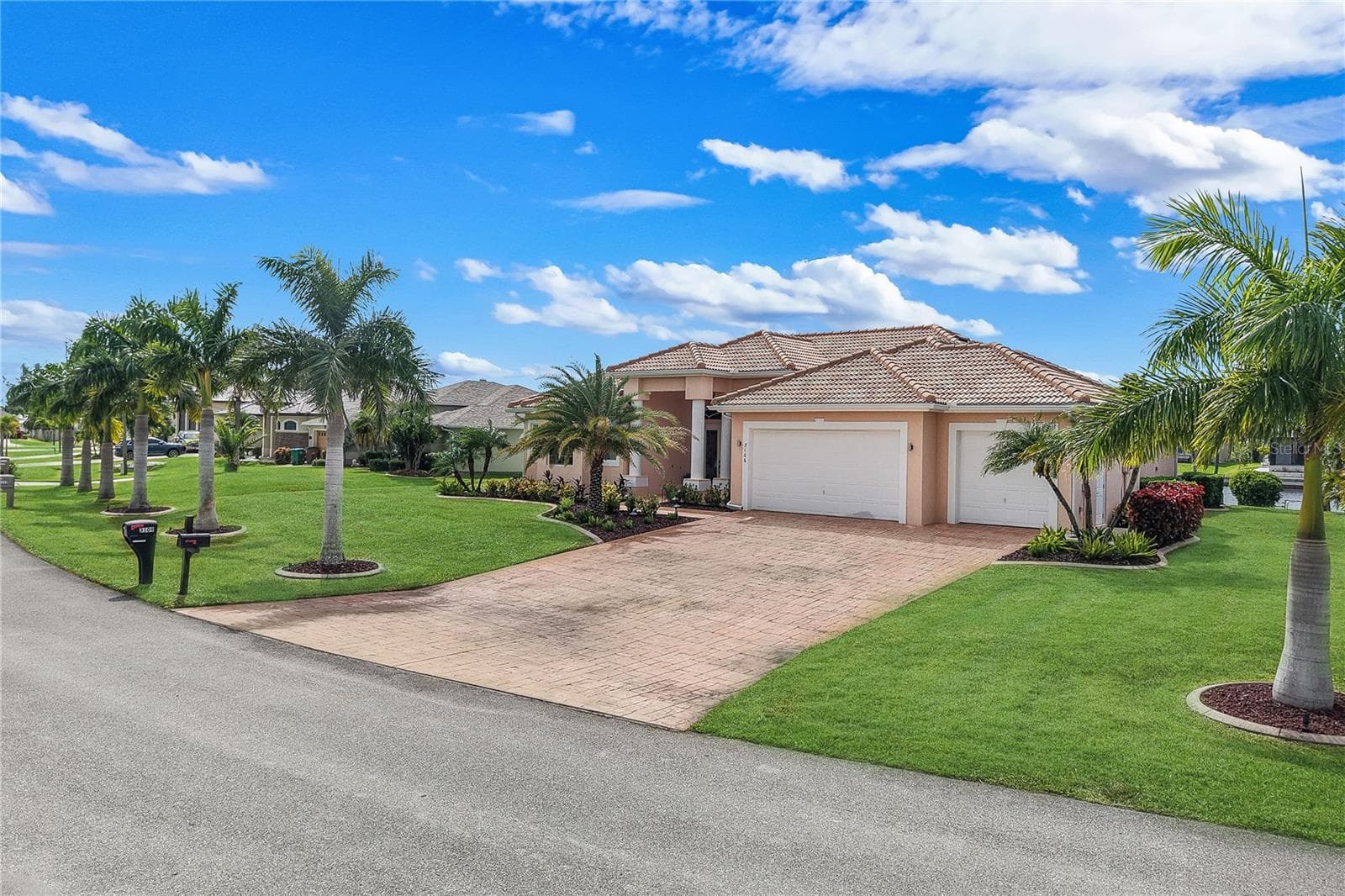 Single Family Residence at 3106 SW 26TH CT, CAPE CORAL, photo 2 of 49