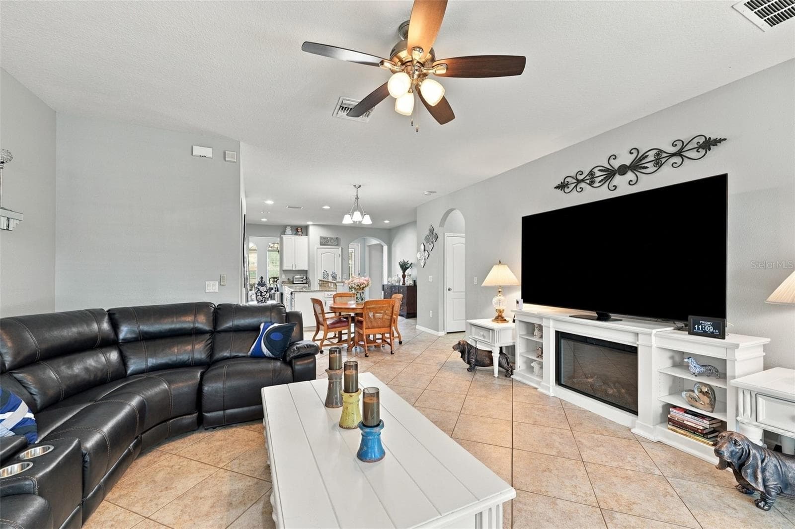 Single Family Residence at 3404 REGNER DR, PLANT CITY, photo 7 of 53