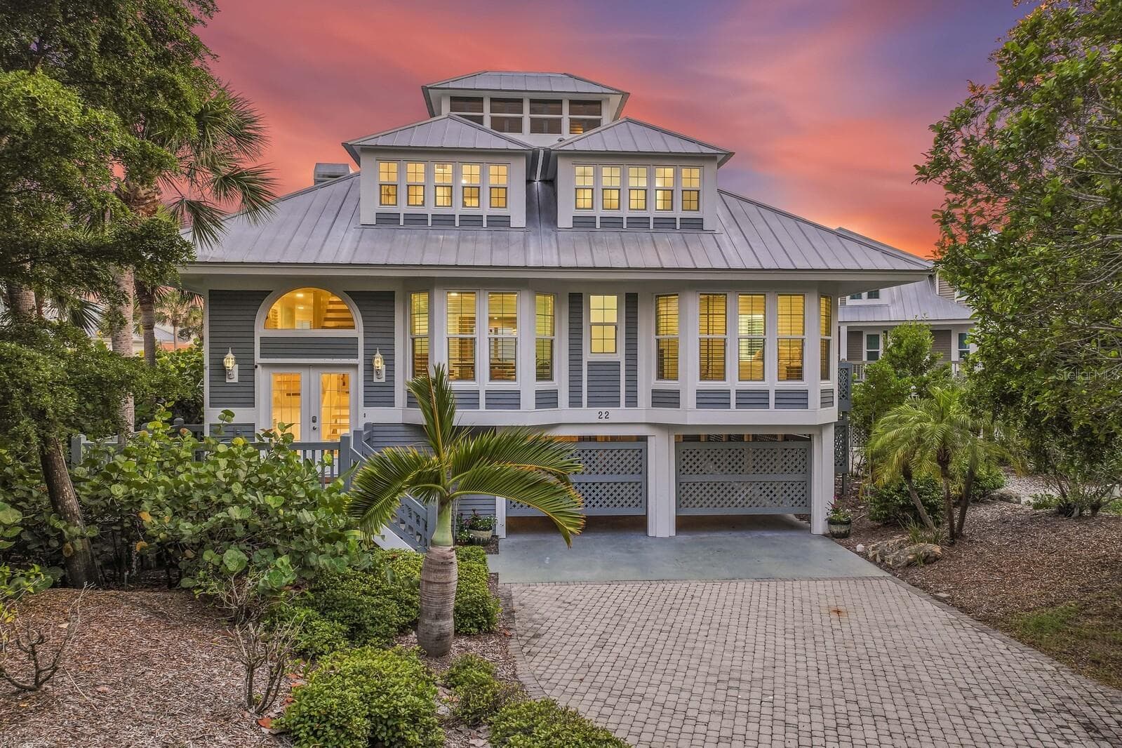 22 SEAWATCH DR