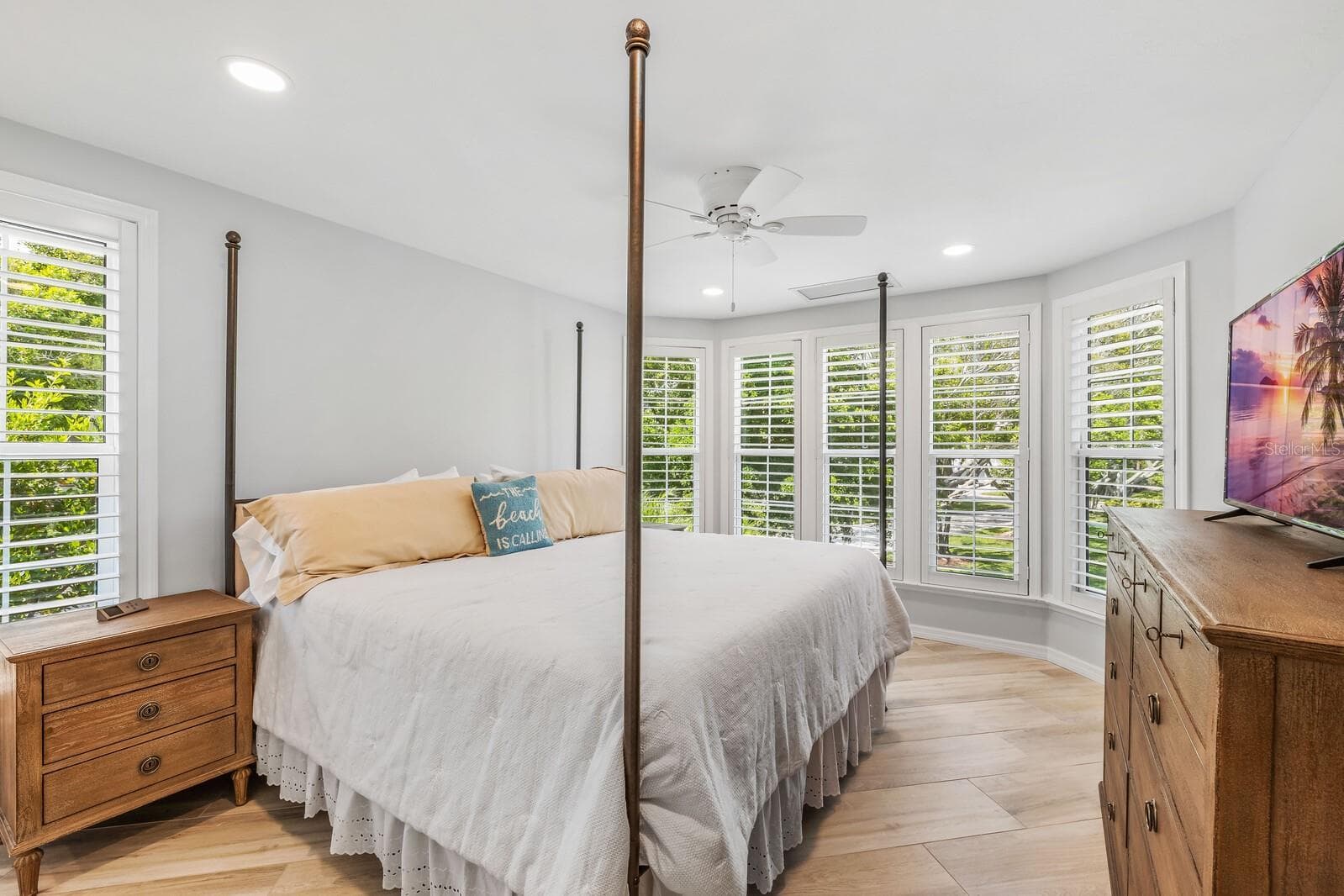Single Family Residence at 22 SEAWATCH DR, BOCA GRANDE, photo 23 of 76