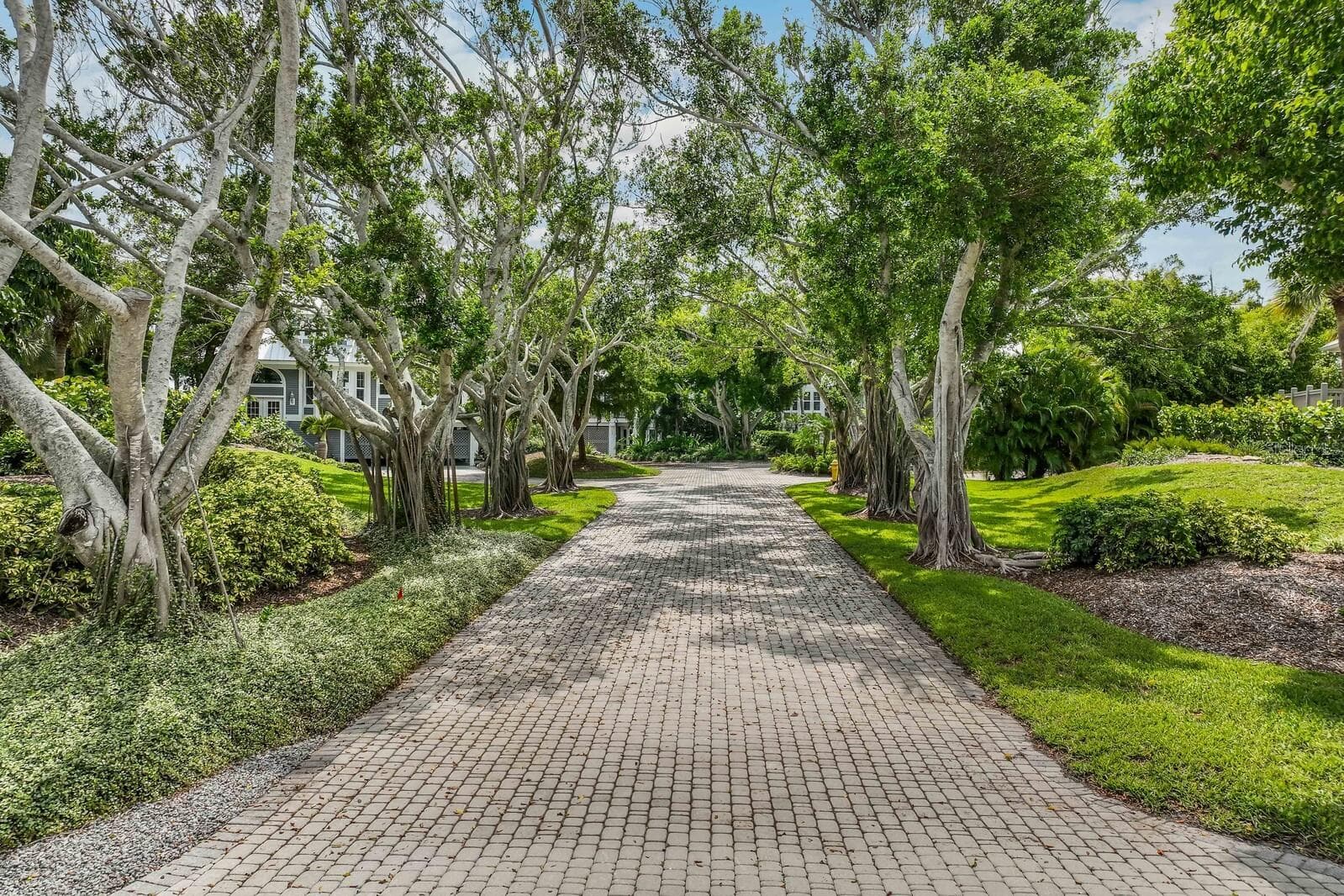Single Family Residence at 22 SEAWATCH DR, BOCA GRANDE, photo 39 of 76