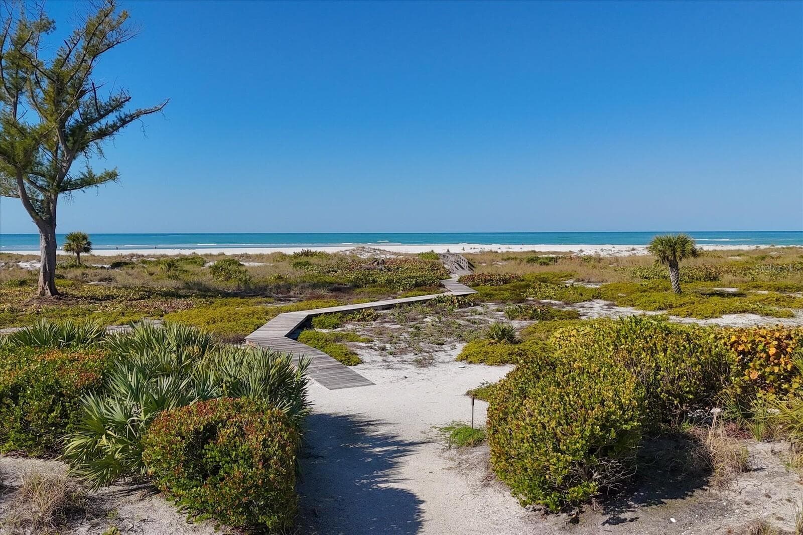 Single Family Residence at 22 SEAWATCH DR, BOCA GRANDE, photo 44 of 76