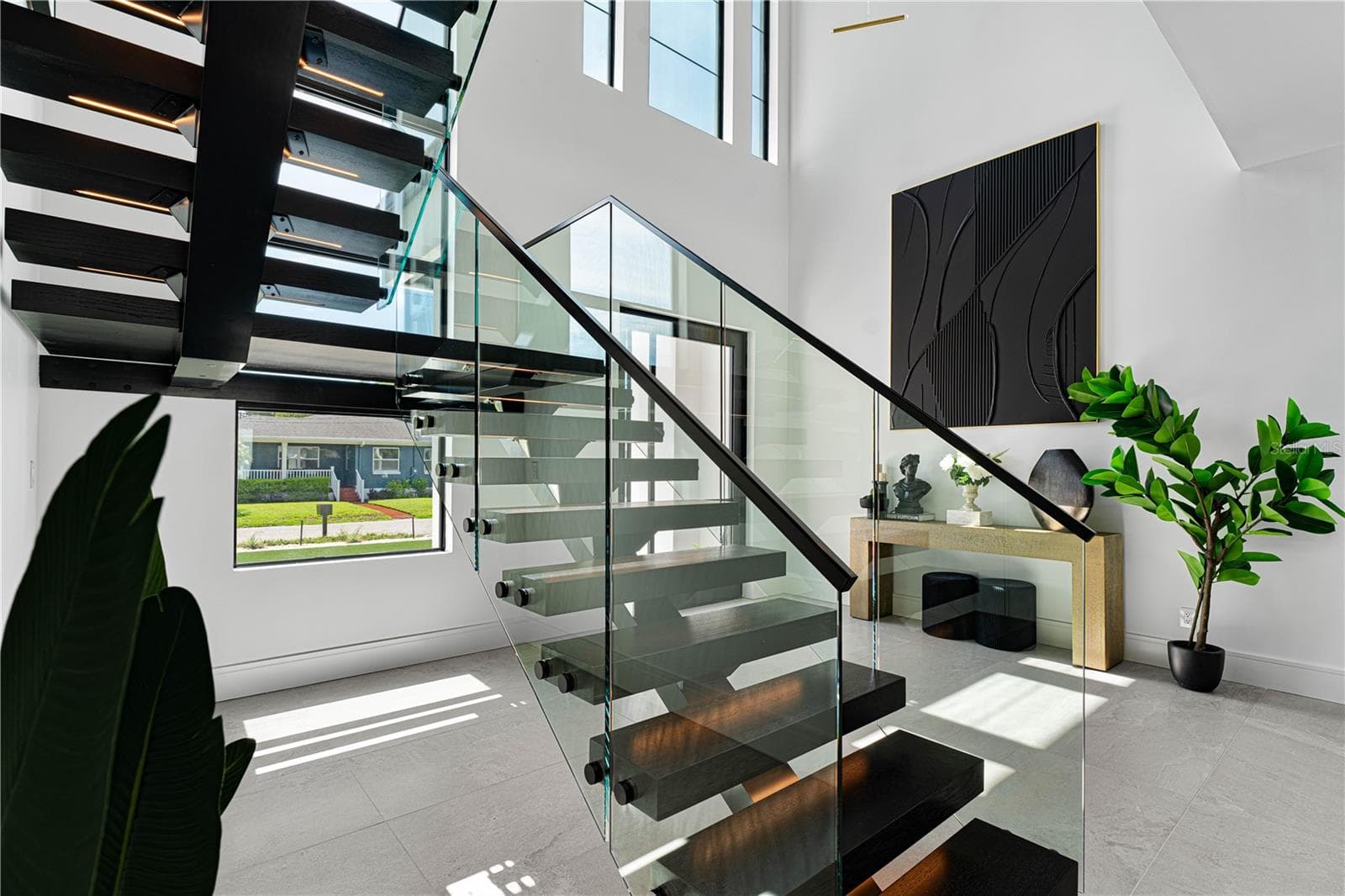 Single Family Residence at 5002 W POE AVE, TAMPA, photo 11 of 23