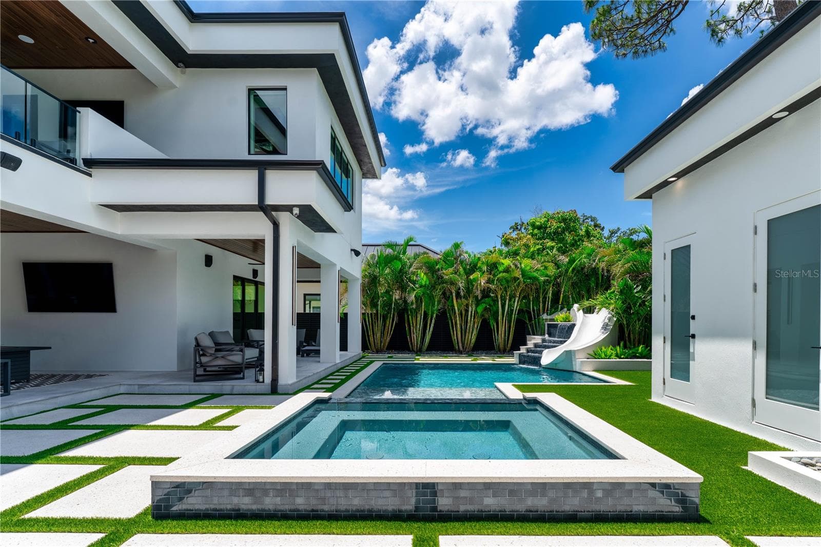 Single Family Residence at 5002 W POE AVE, TAMPA, photo 18 of 23
