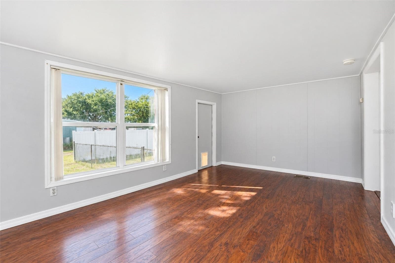 Mobile Home at 2030 MARYLAND AVE, ENGLEWOOD, photo 4 of 51