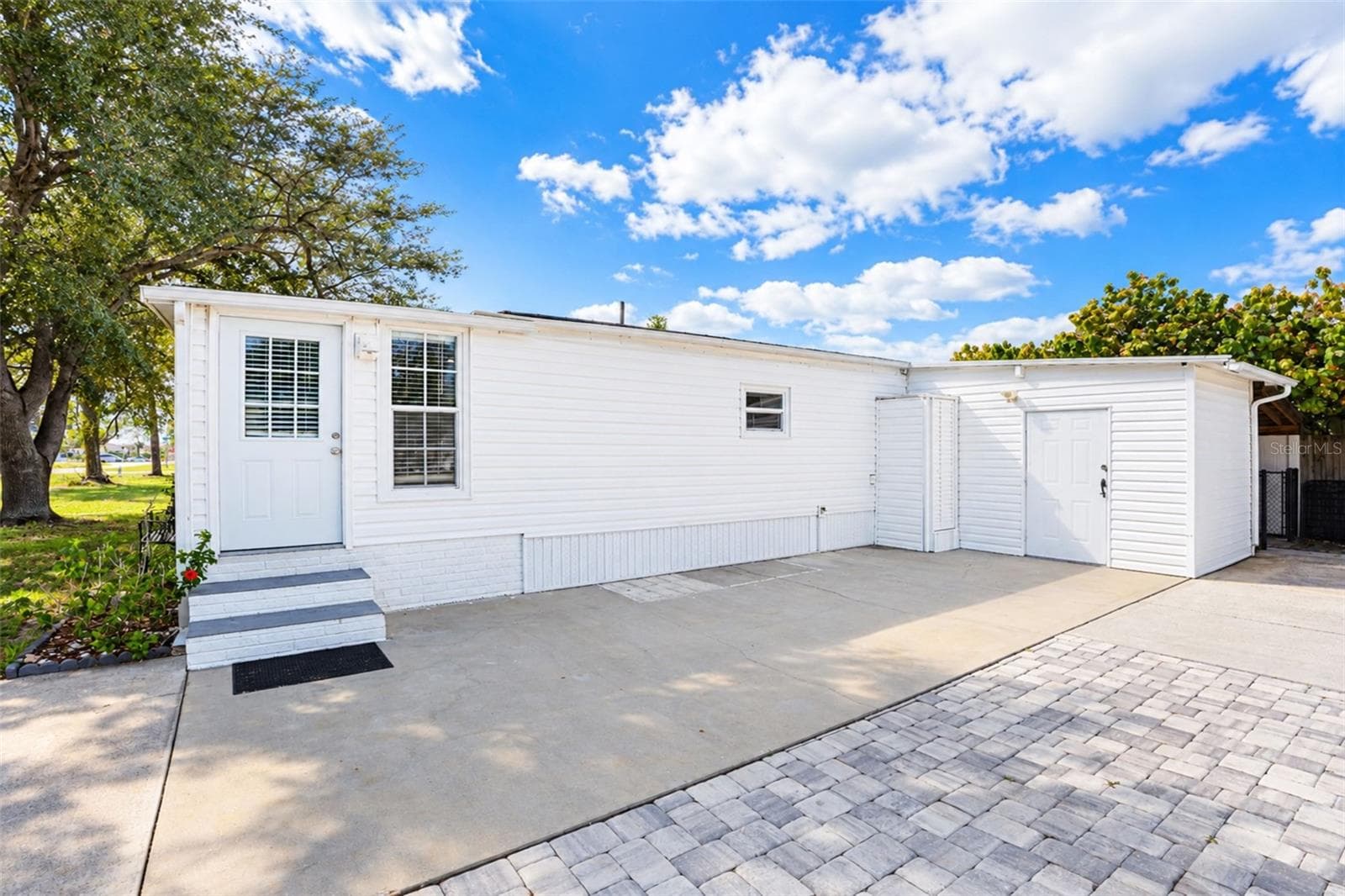 Mobile Home at 2030 MARYLAND AVE, ENGLEWOOD, photo 36 of 51