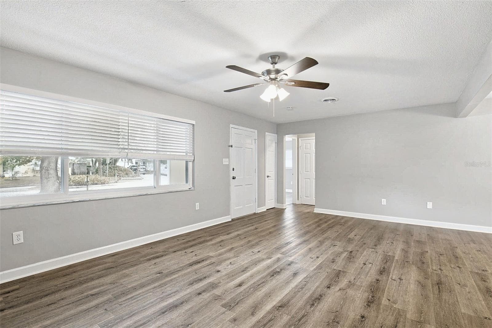 Single Family Residence at 1838 GREENHILL DR, CLEARWATER, photo 11 of 30