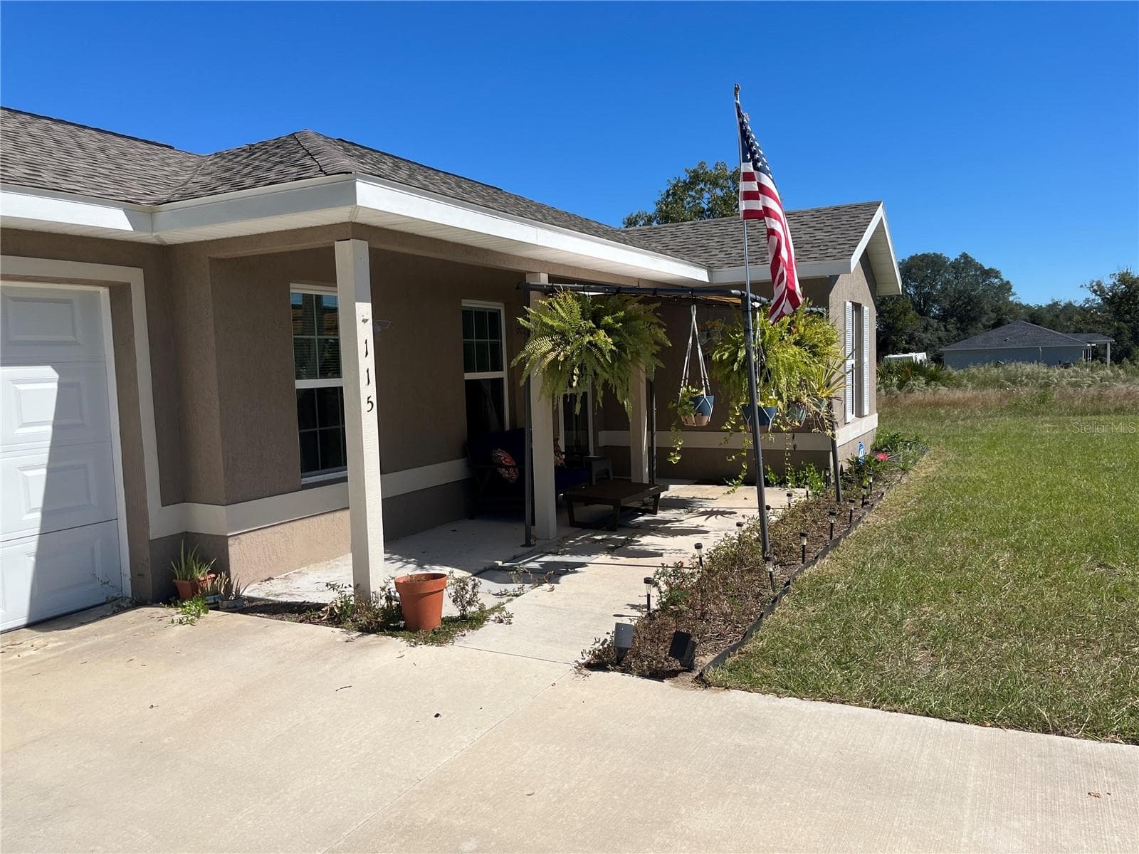 Single Family Residence at 115 MALAUKA RADL, OCKLAWAHA, photo 5 of 45