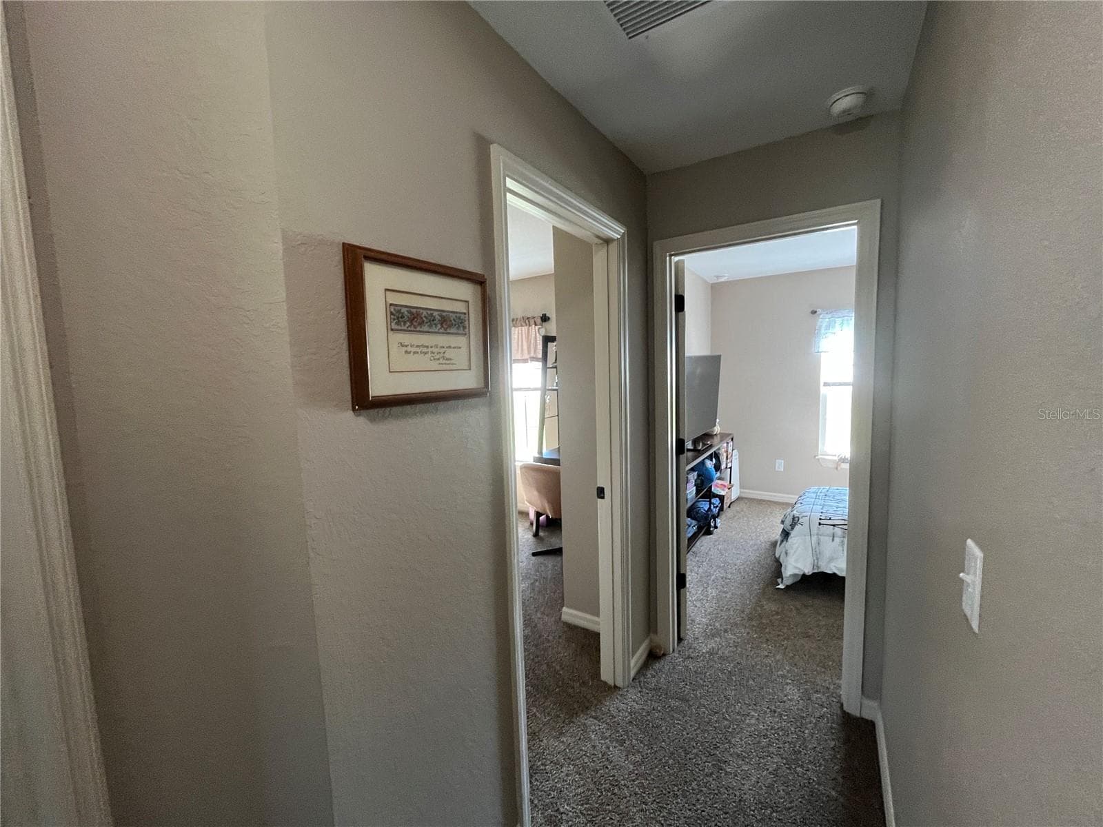 Bedroom Hallway - 115 MALAUKA RADL, OCKLAWAHA