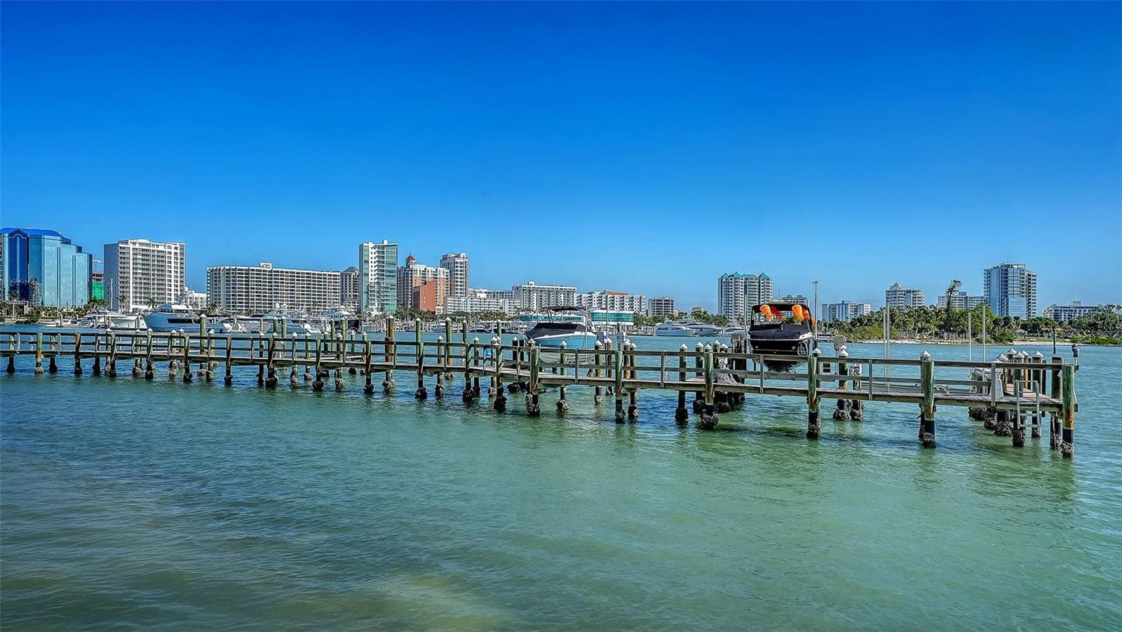 Condominium at 464 GOLDEN GATE PT #304, SARASOTA, photo 49 of 50