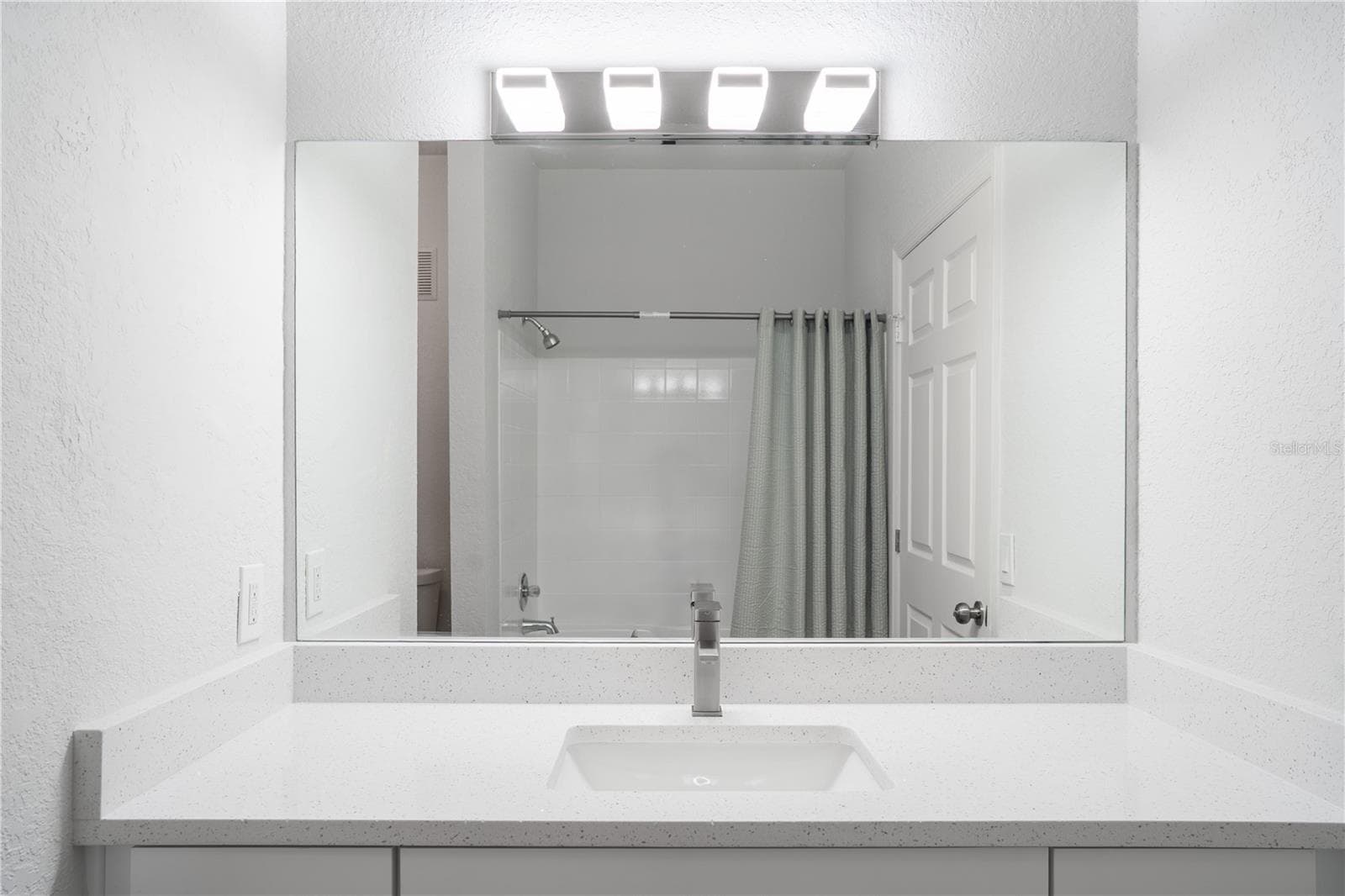 Condominium at 5953 WESTGATE DR #1823, ORLANDO, photo 18 of 29