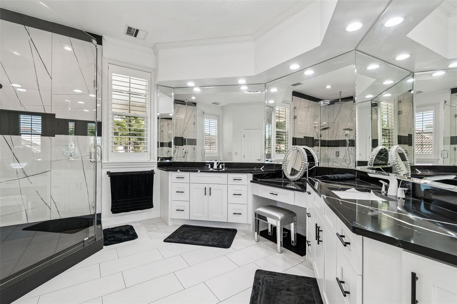 Primary Bathroom - 4707 SKIMMER WAY S, ST PETERSBURG
